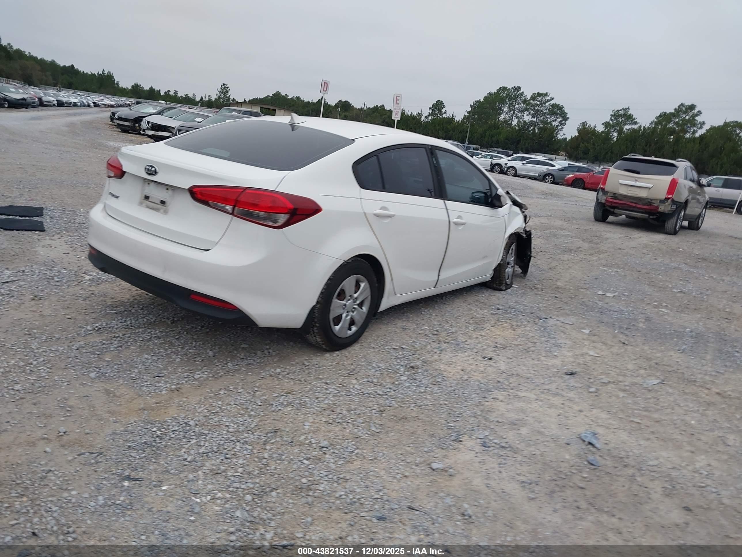 KIA FORTE image 4