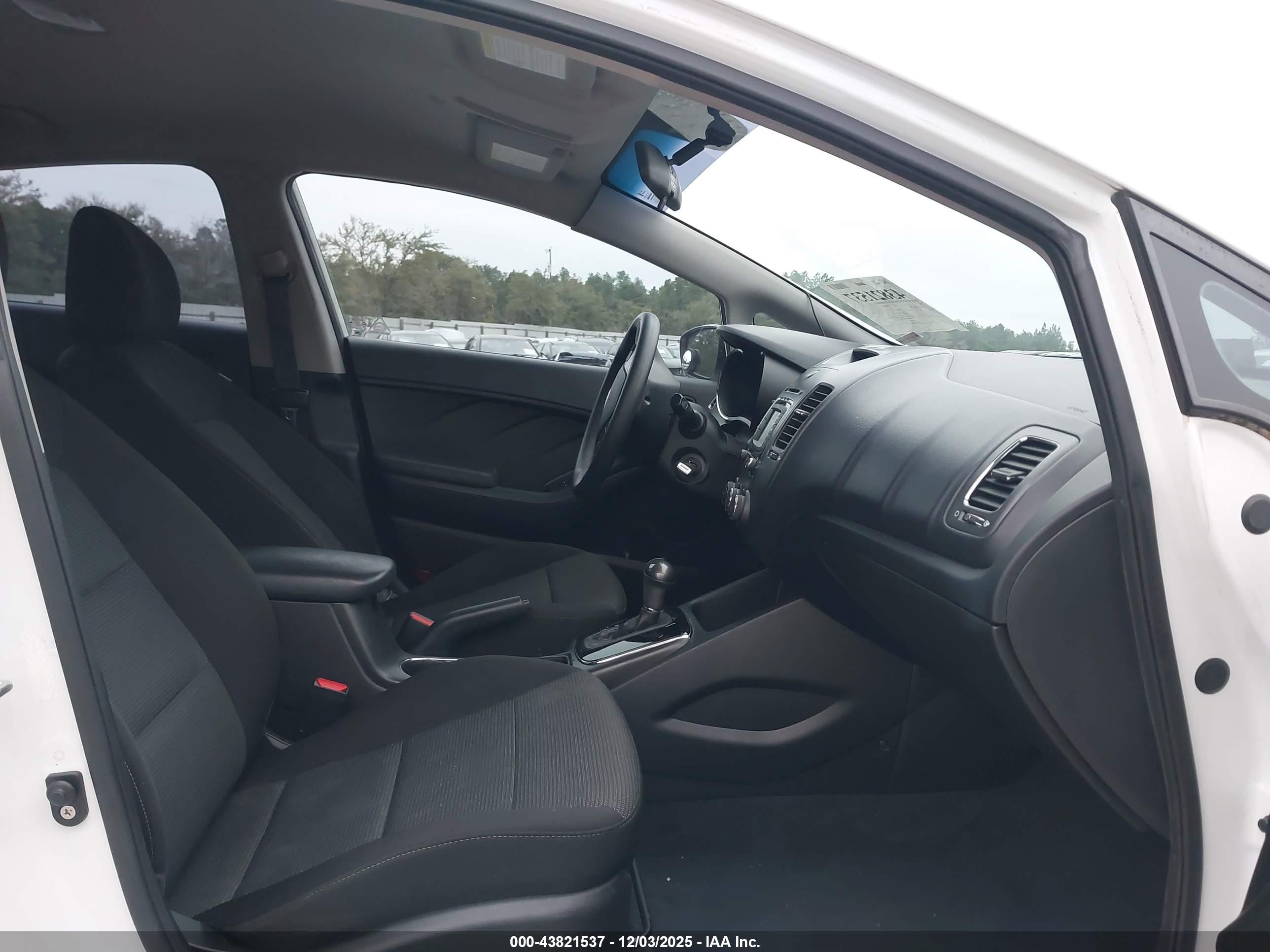 KIA FORTE image 5