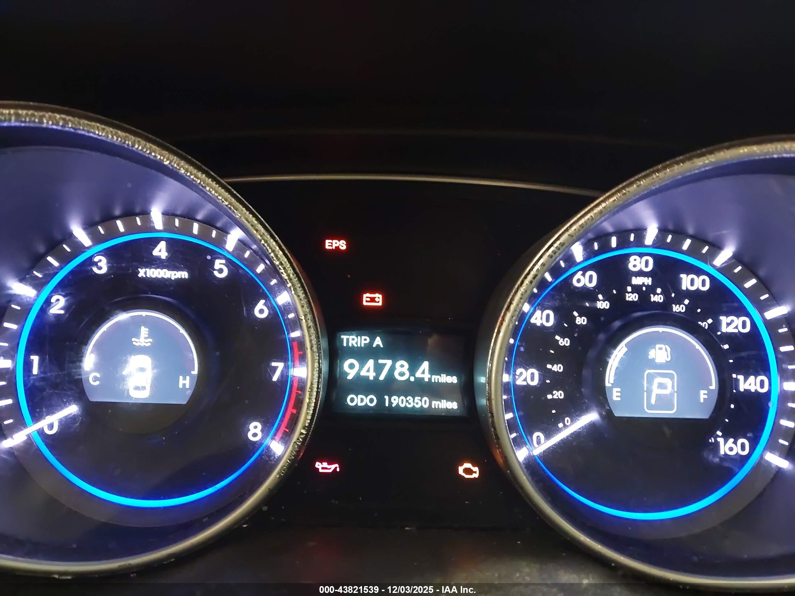 HYUNDAI SONATA image 7