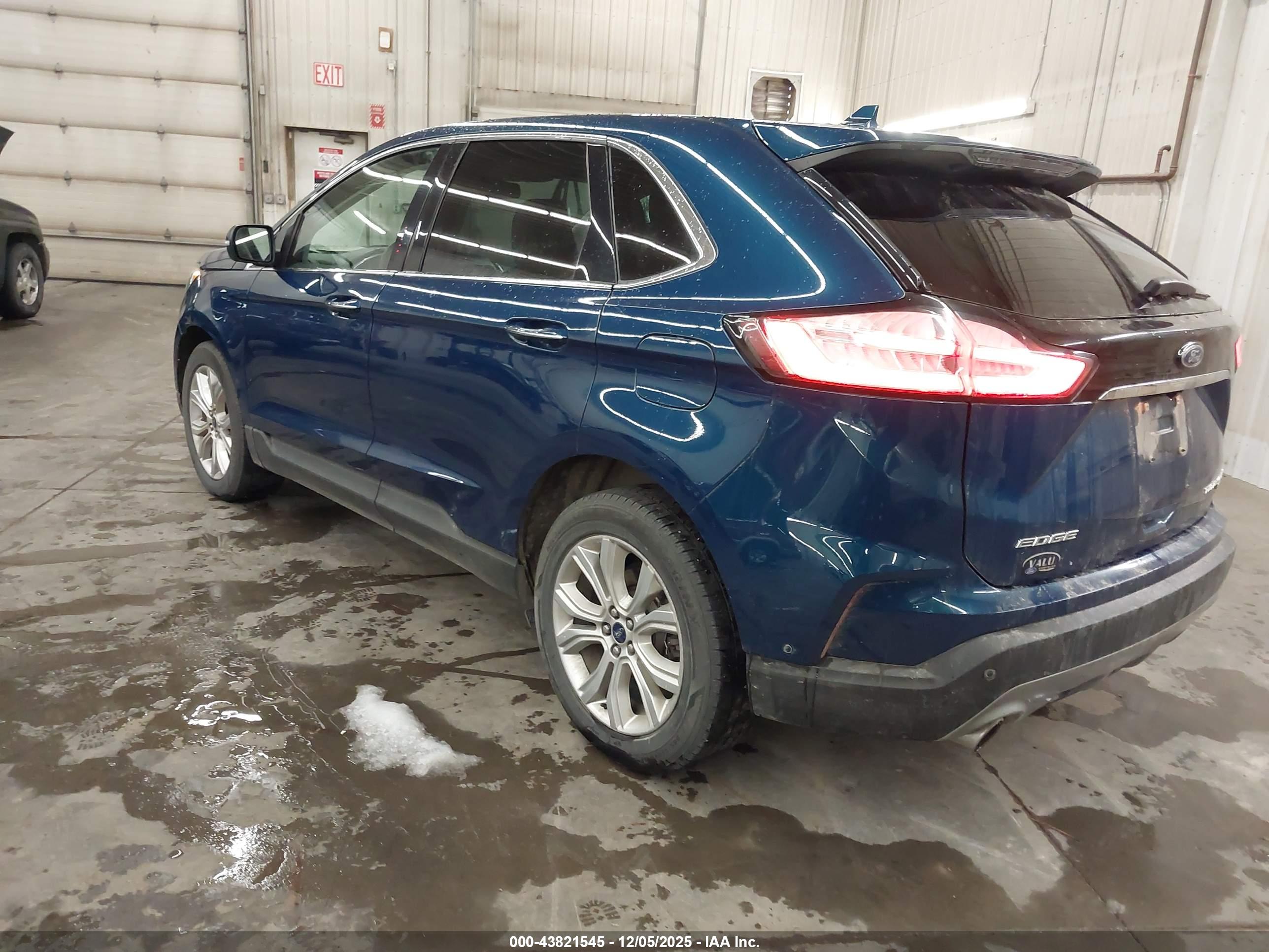 FORD EDGE image 3