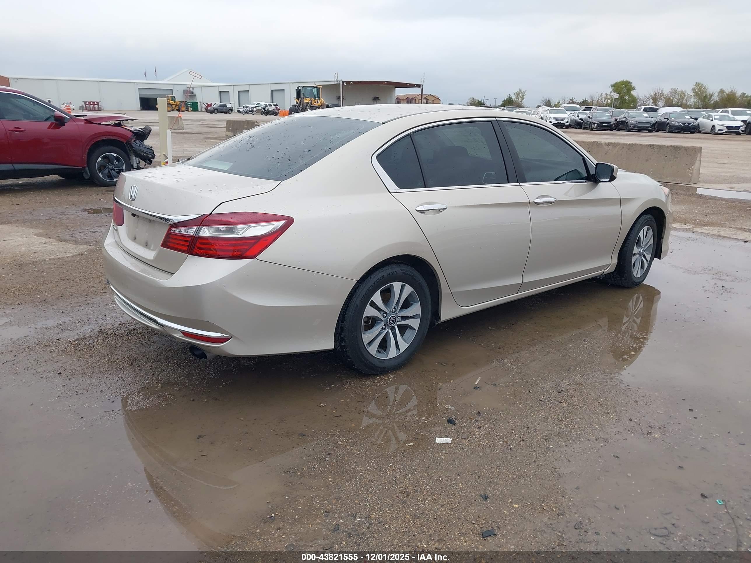HONDA ACCORD image 4