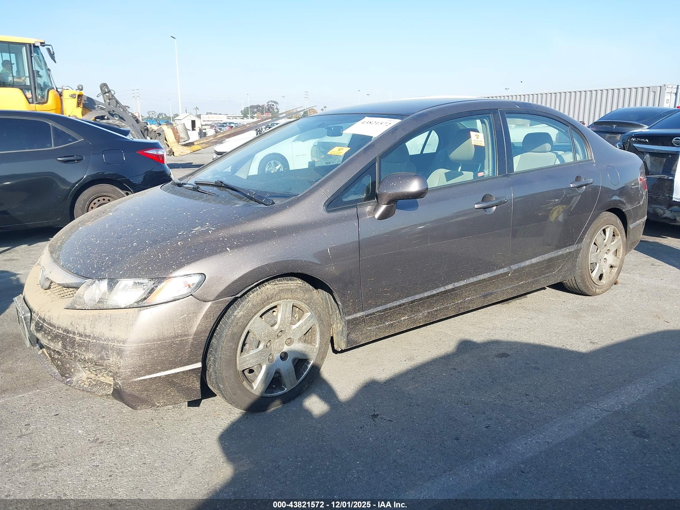 HONDA CIVIC image 2