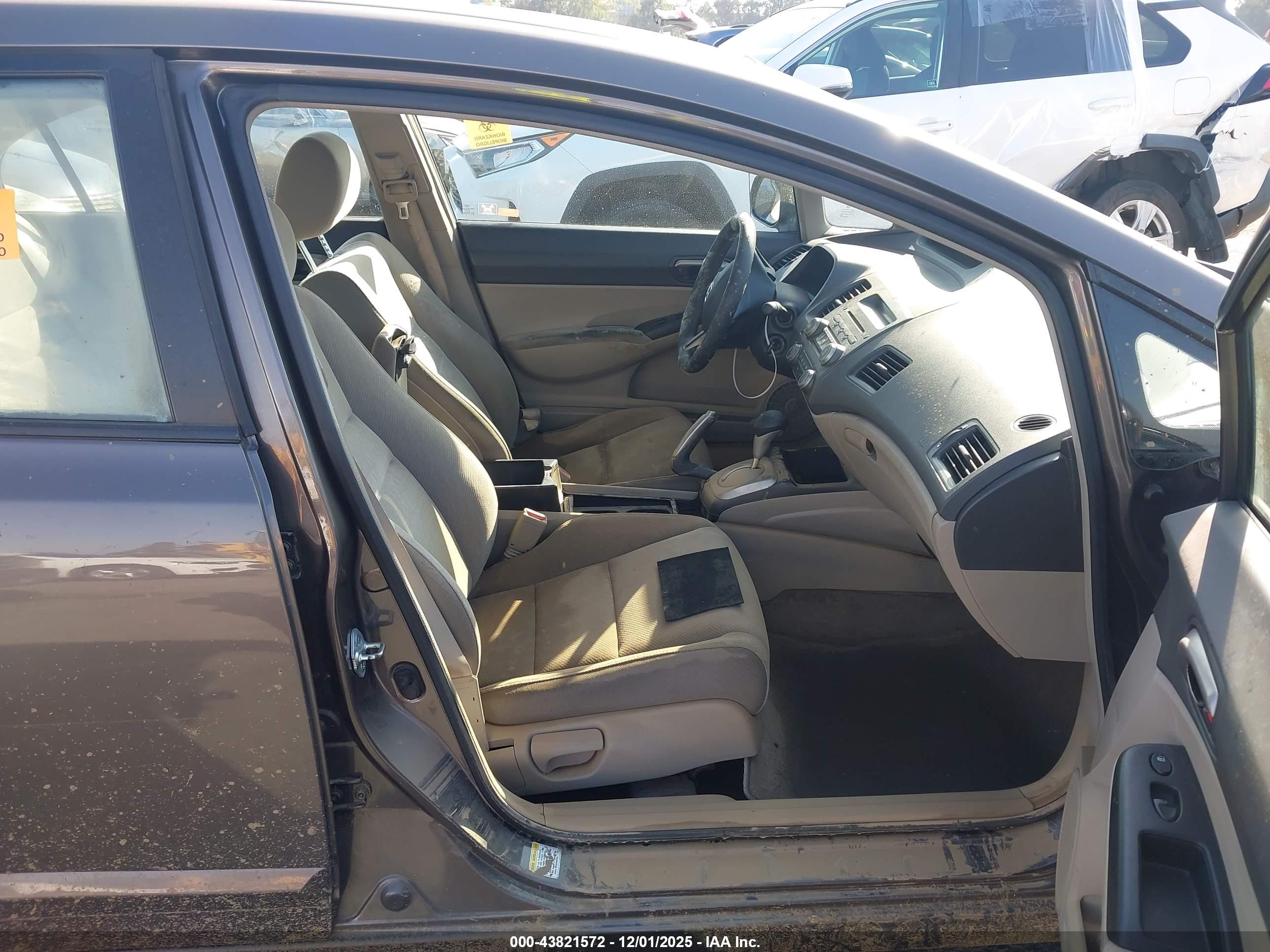 HONDA CIVIC image 5