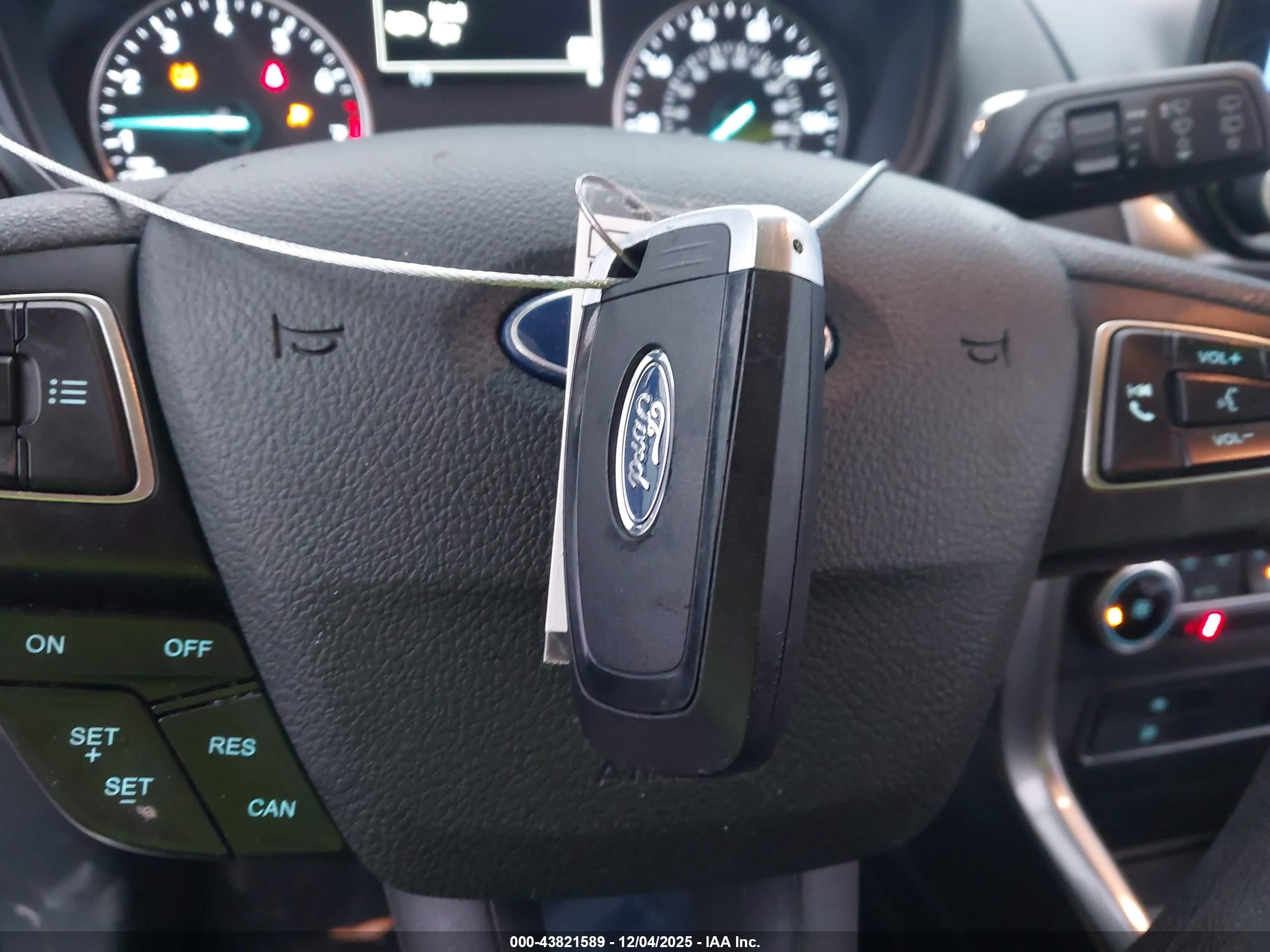 FORD ECOSPORT image 11