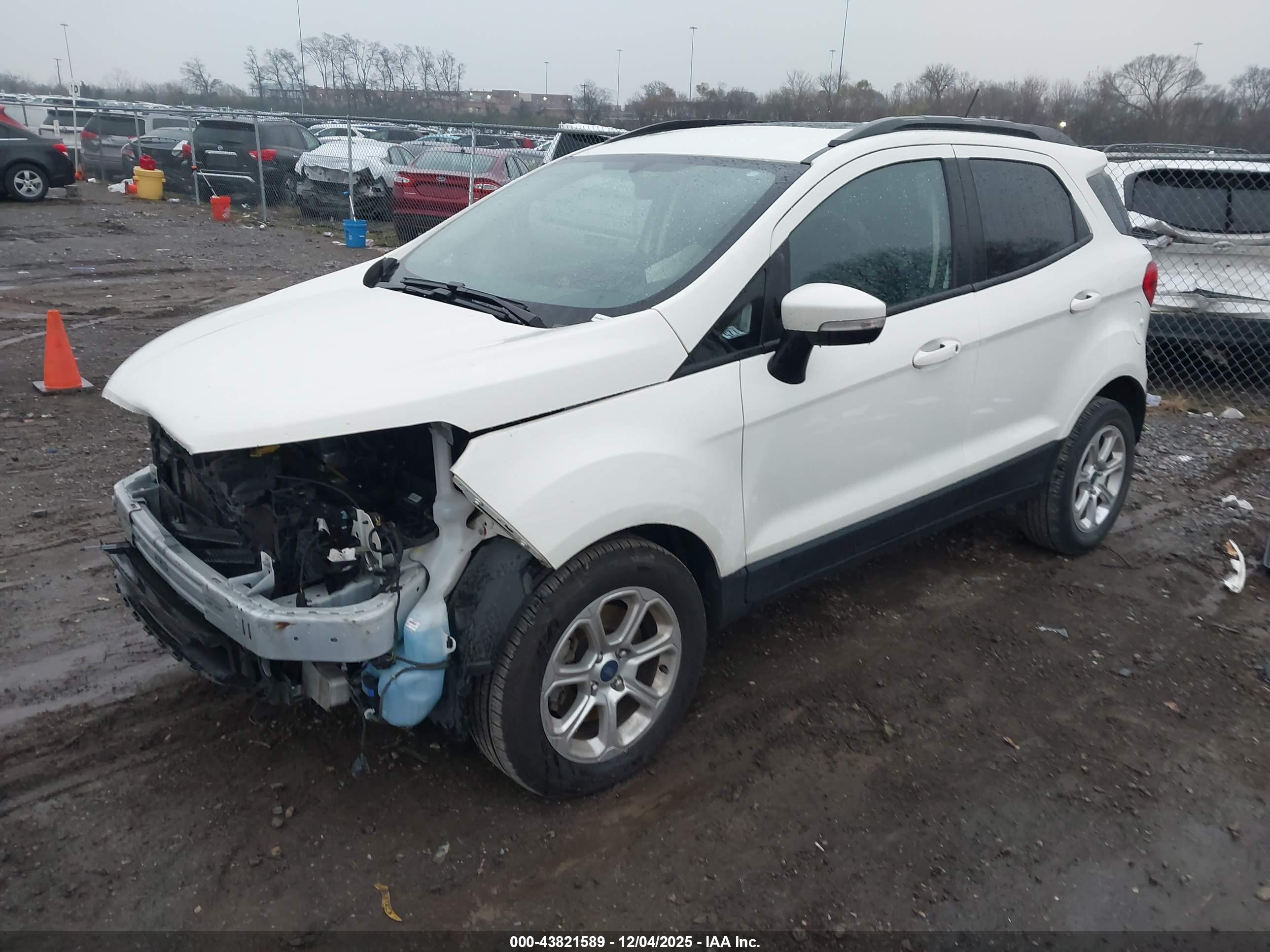 FORD ECOSPORT image 2