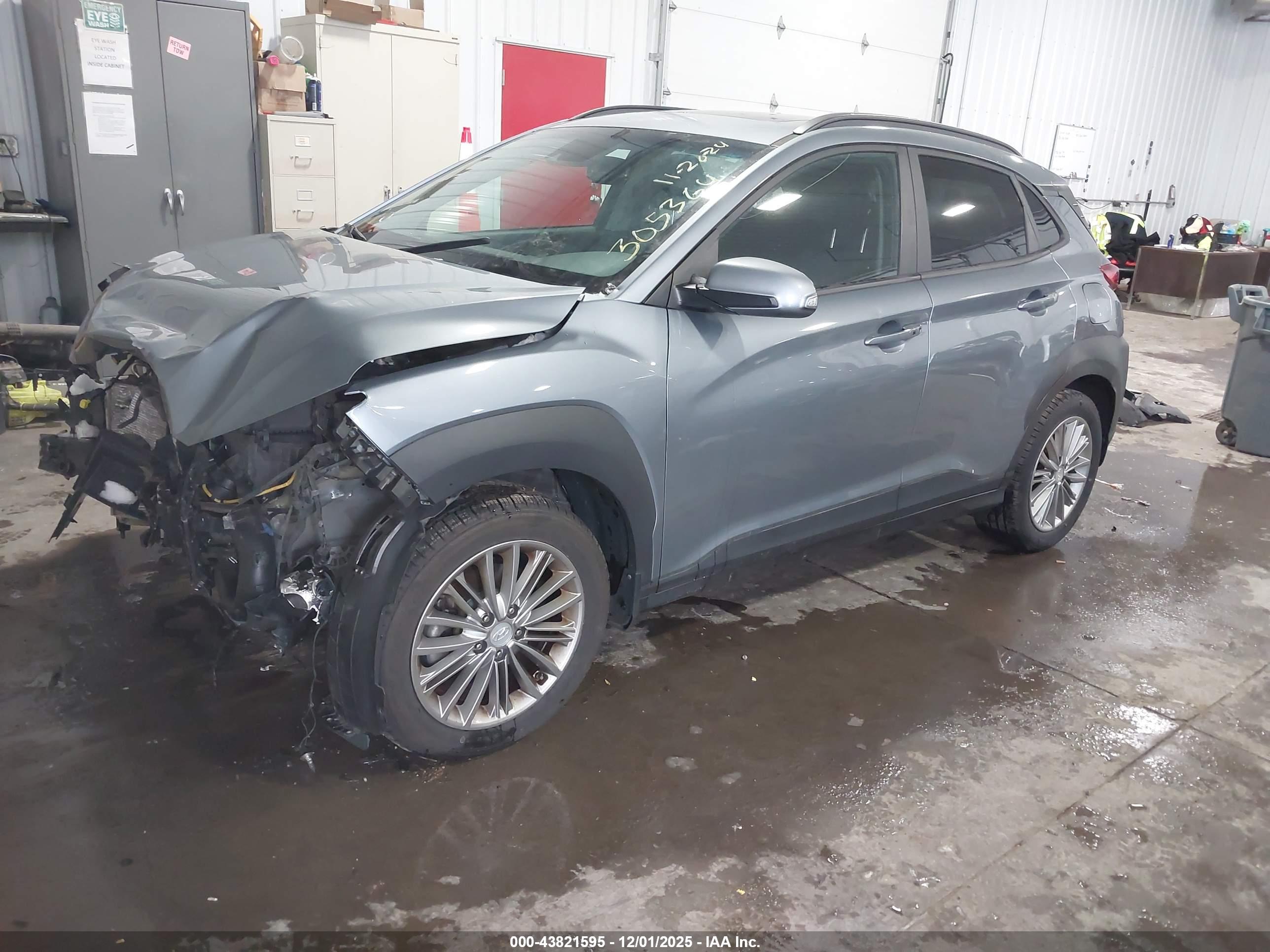 HYUNDAI KONA image 2