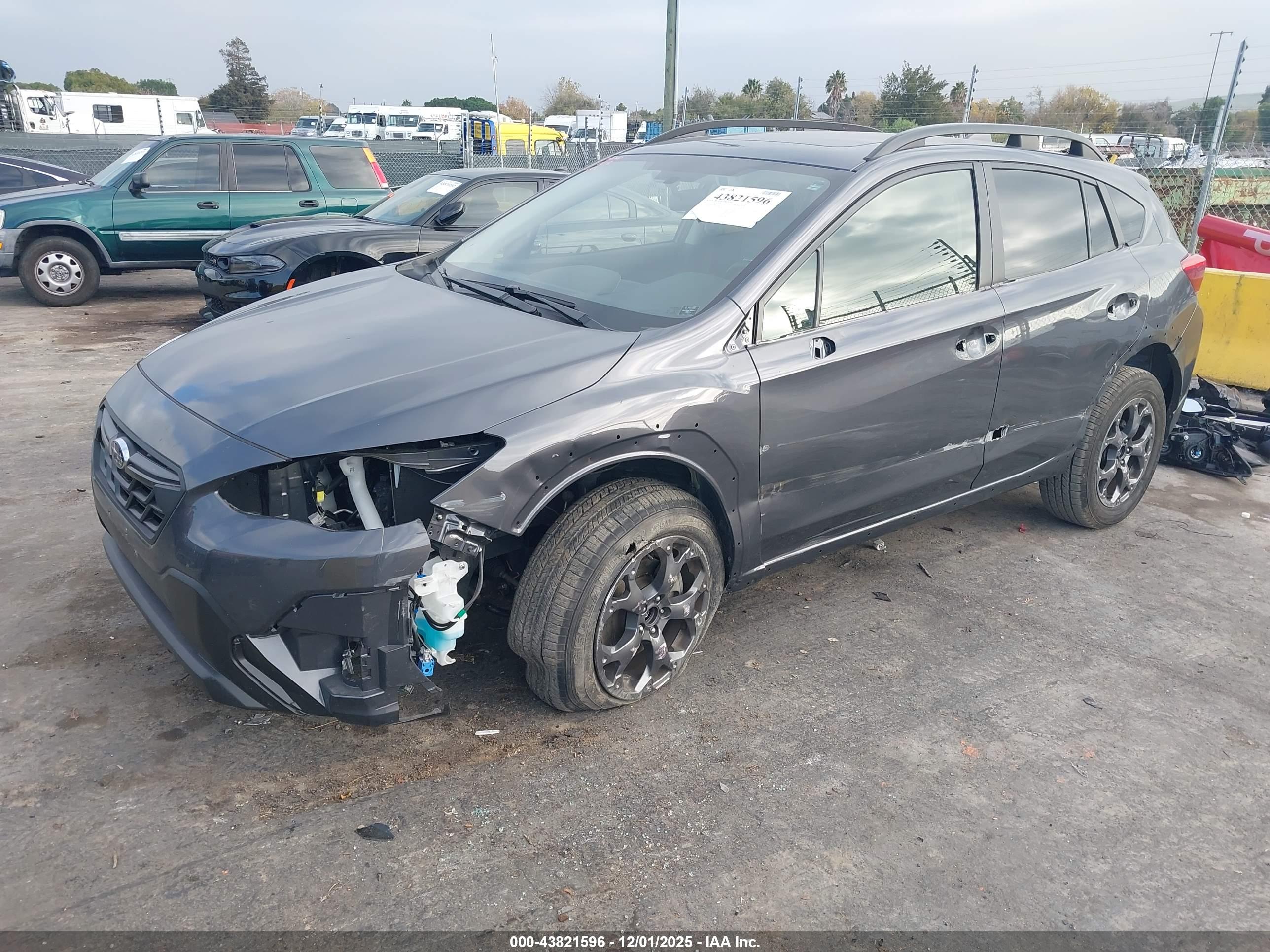 SUBARU CROSSTREK image 2