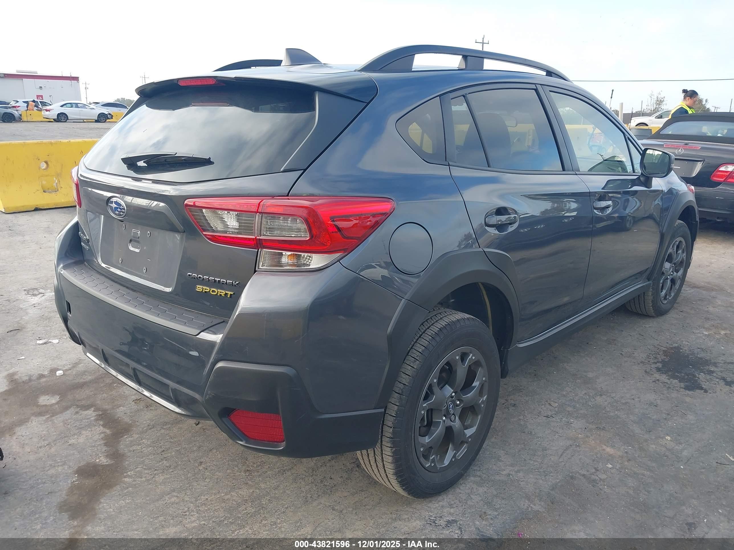 SUBARU CROSSTREK image 4