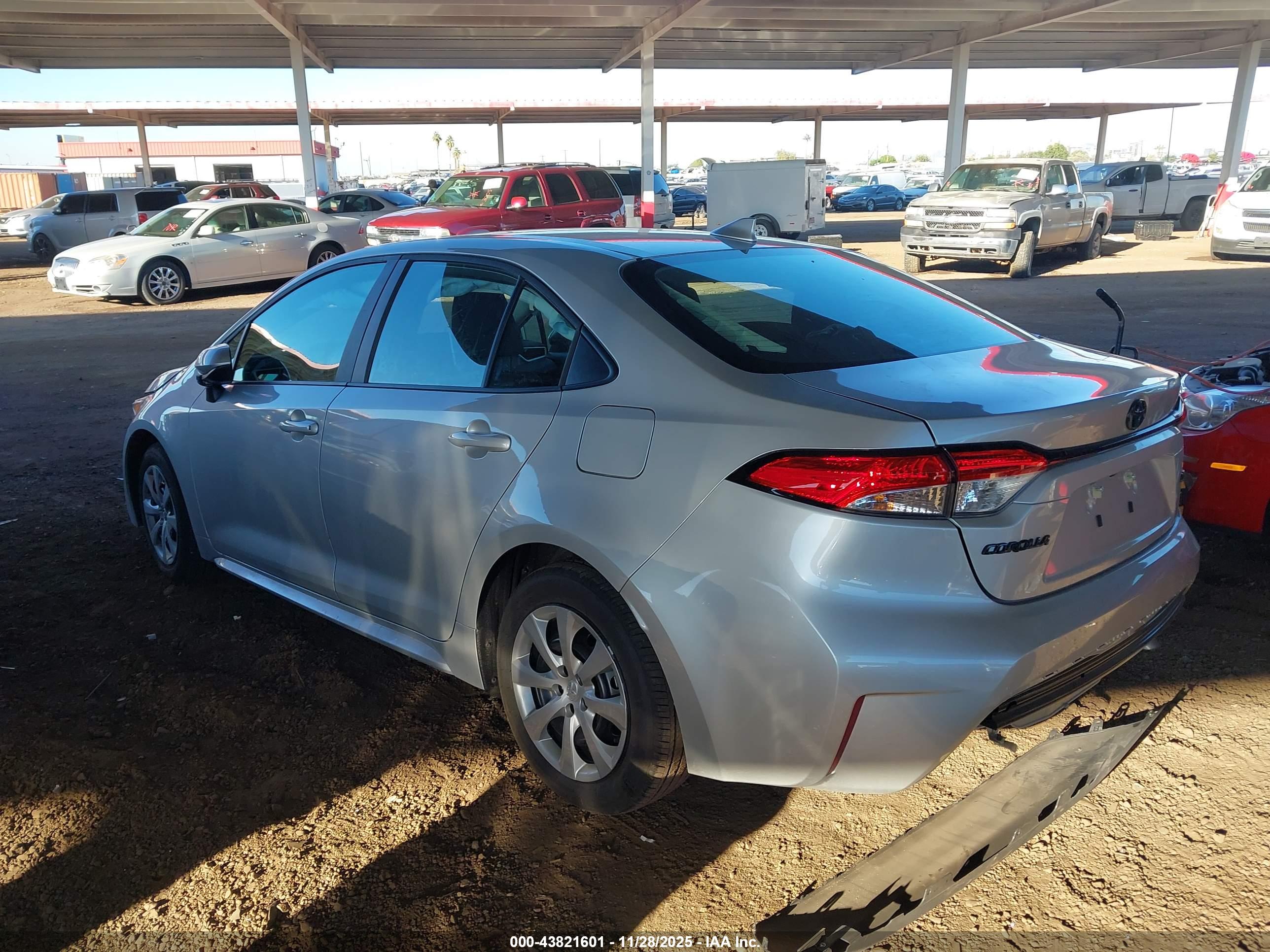 TOYOTA COROLLA image 3