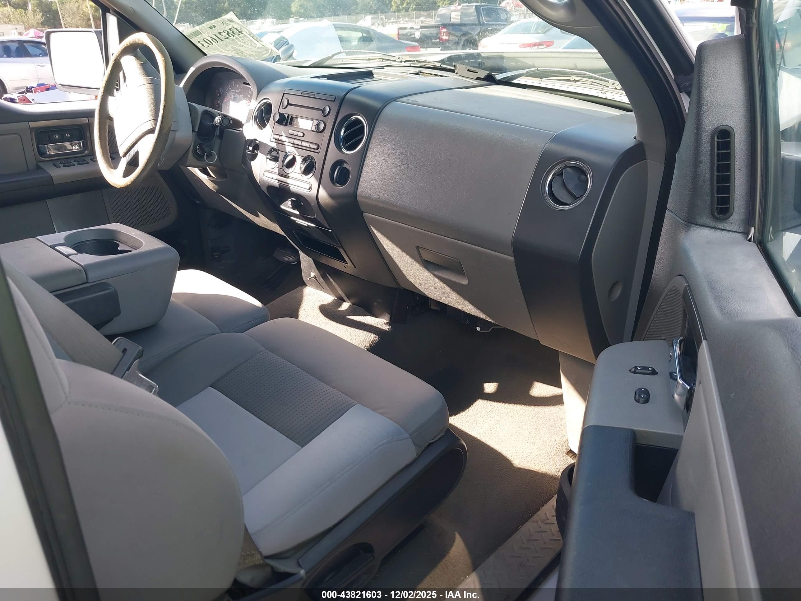 FORD F-150 image 5