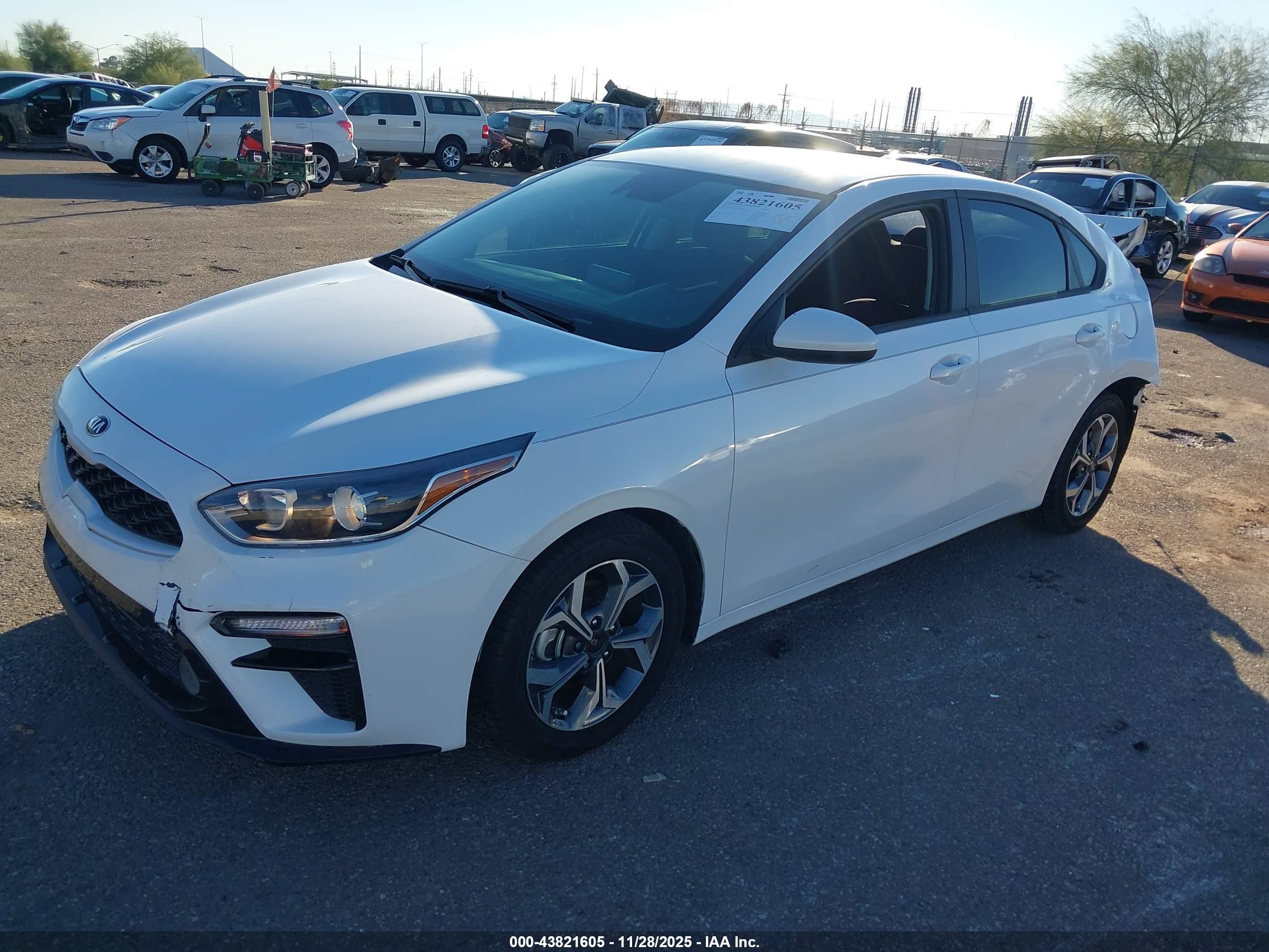 KIA FORTE image 2