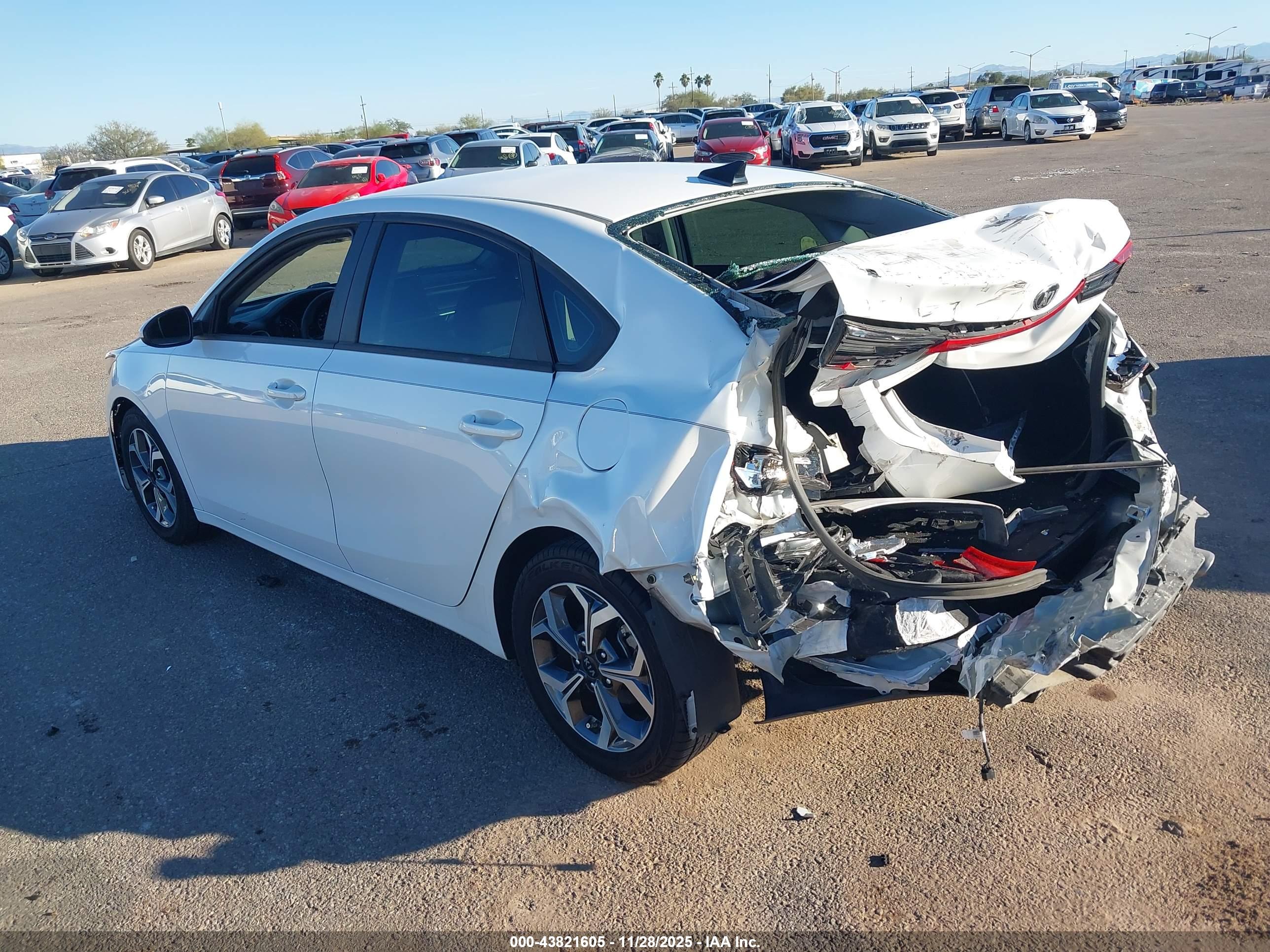 KIA FORTE image 3