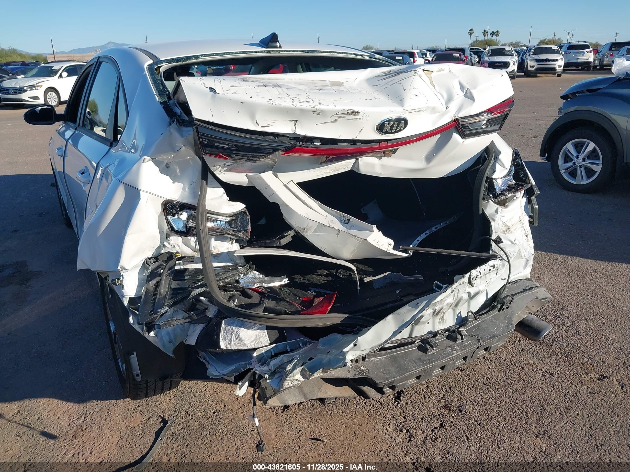 KIA FORTE image 6