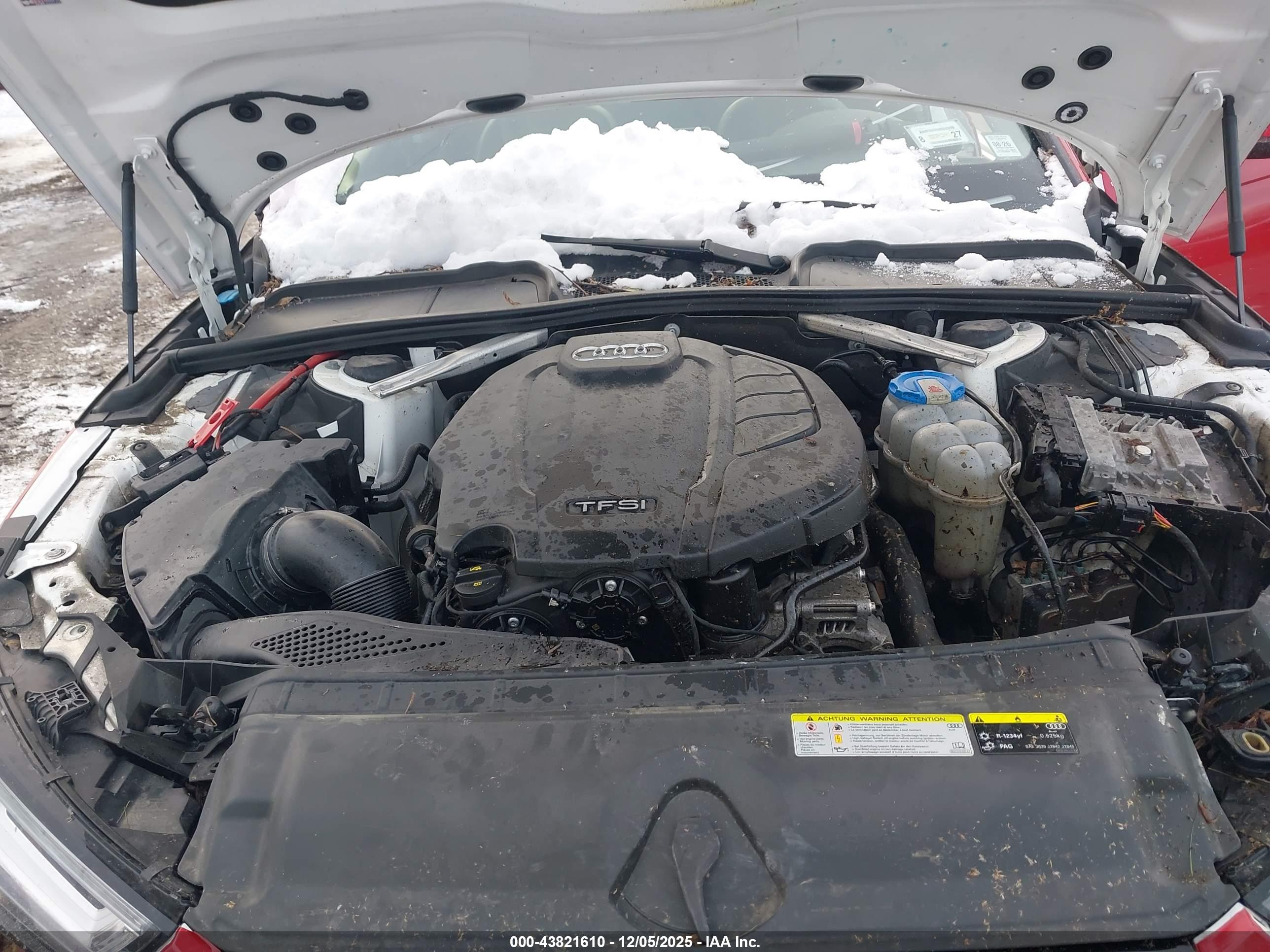 AUDI A4 image 10