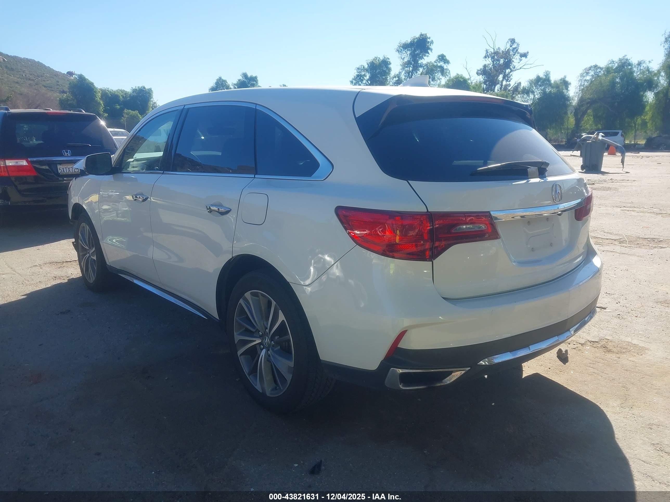 ACURA MDX image 3