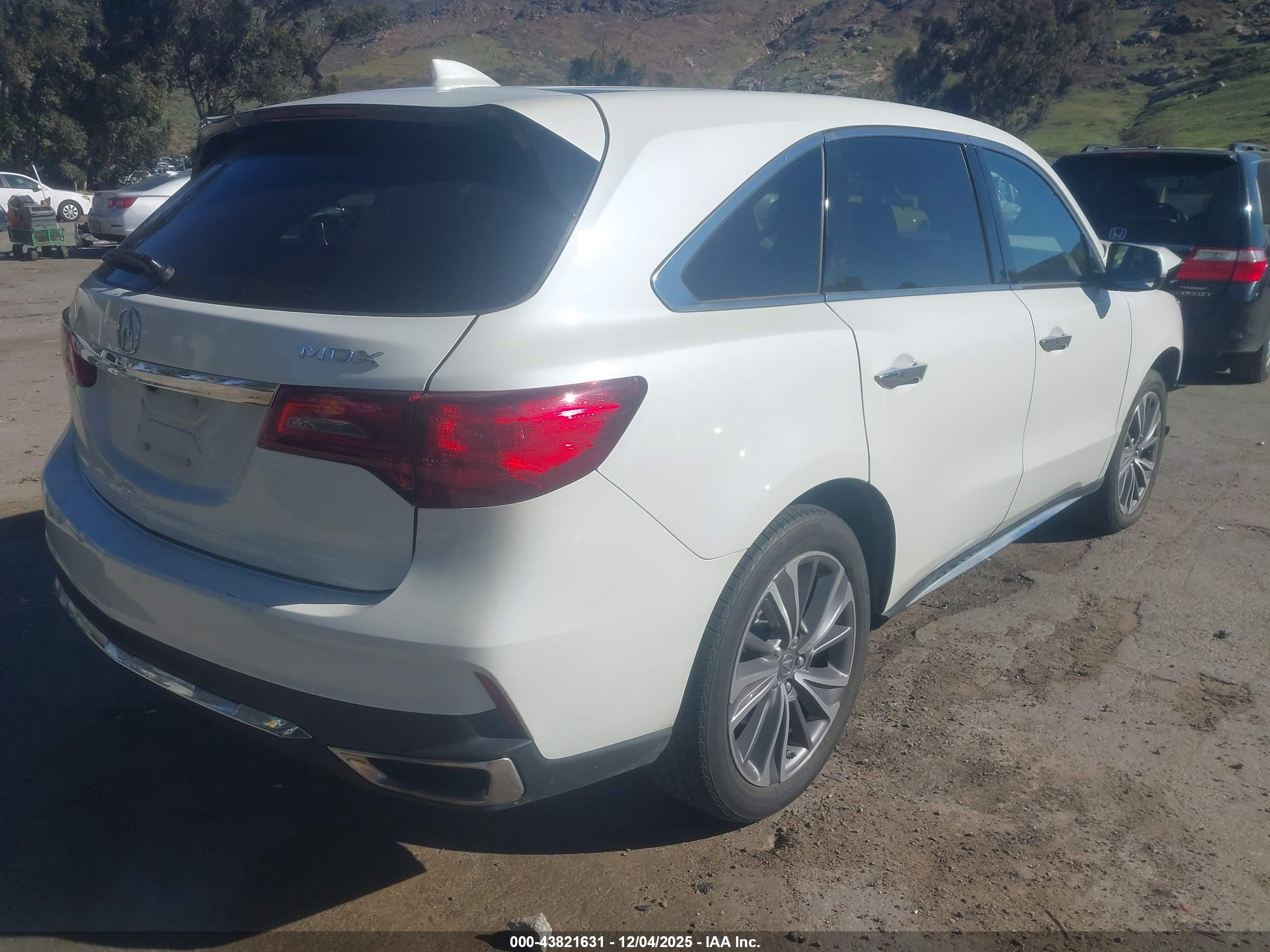 ACURA MDX image 4