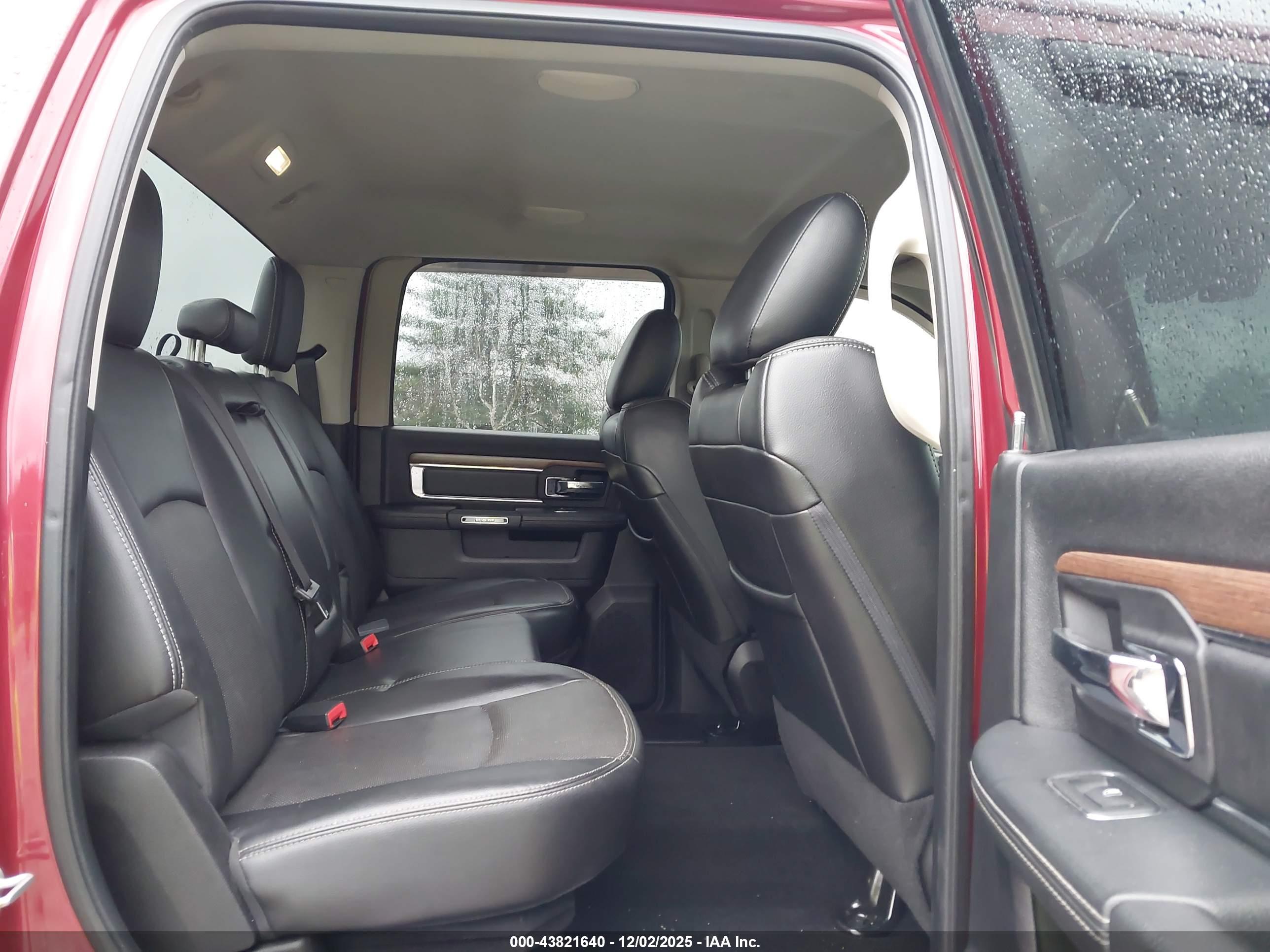 RAM 2500 image 8