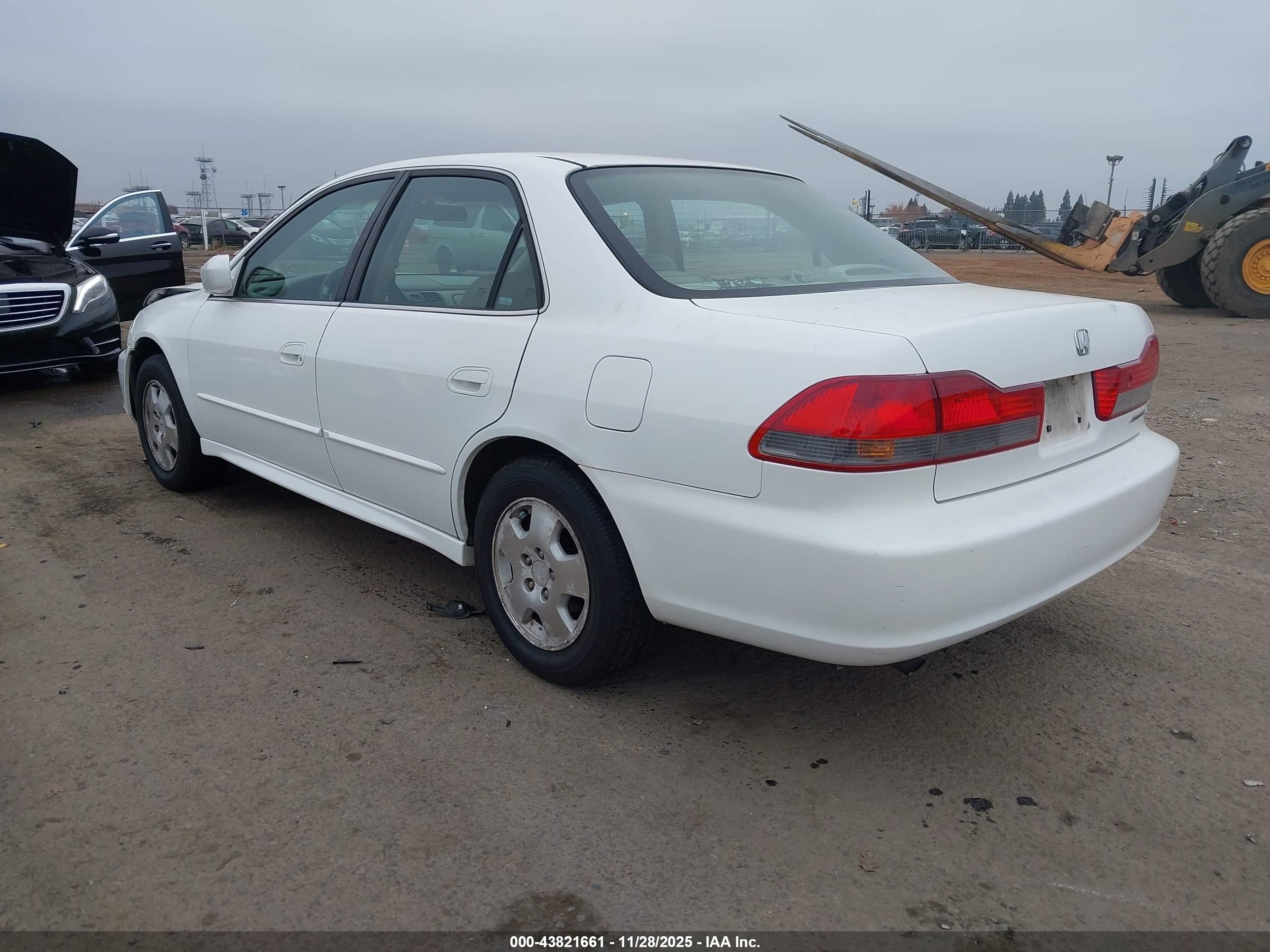 HONDA ACCORD image 3