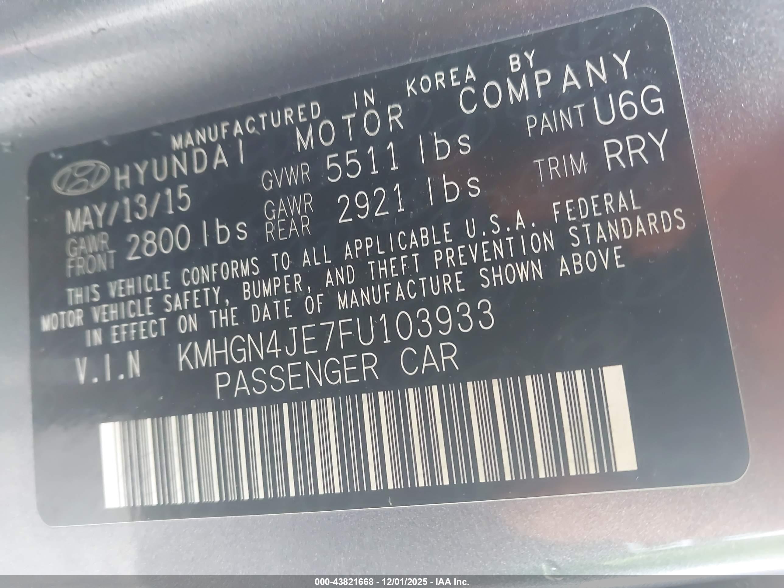 HYUNDAI GENESIS image 9