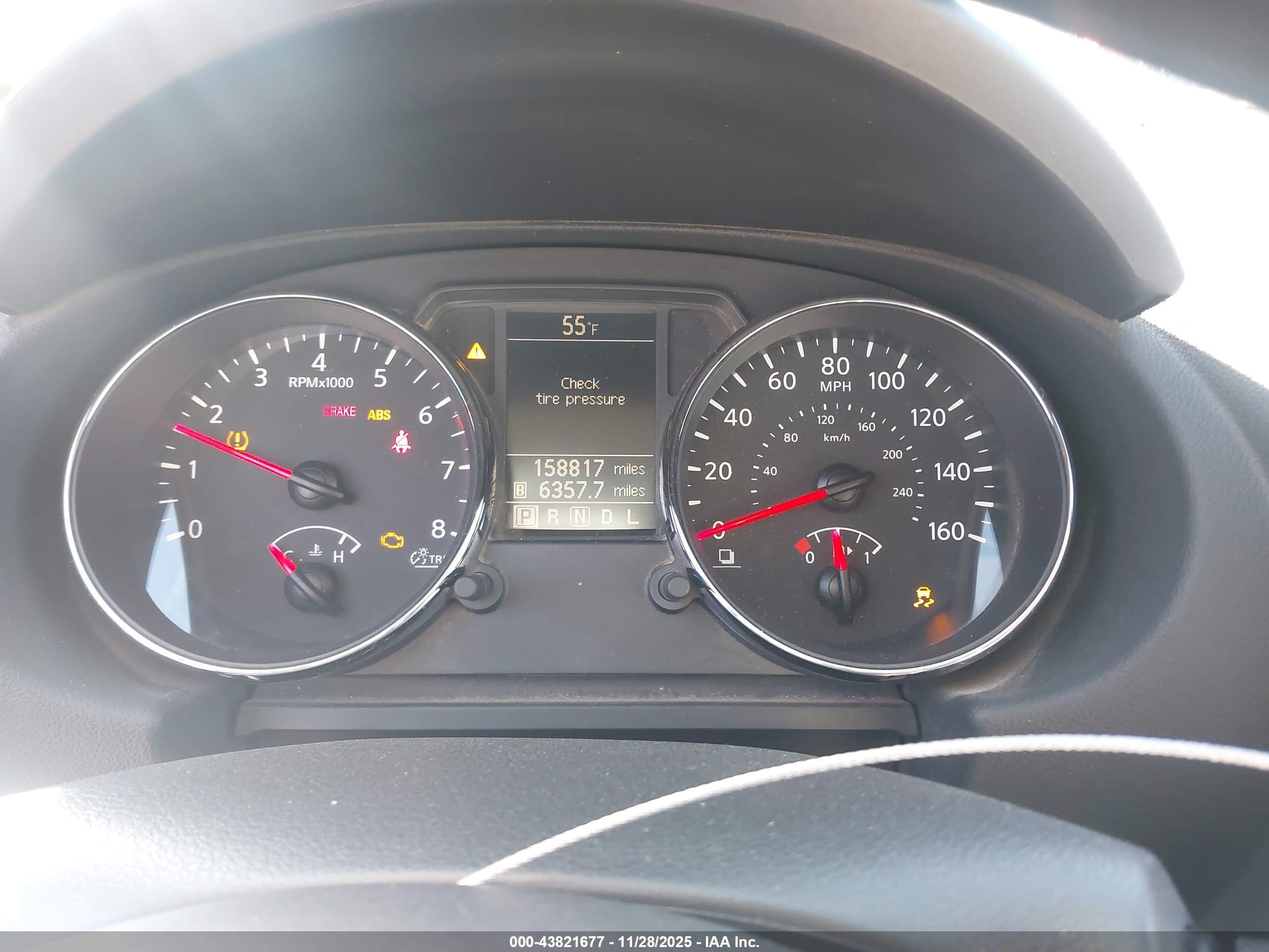 NISSAN ROGUE image 7