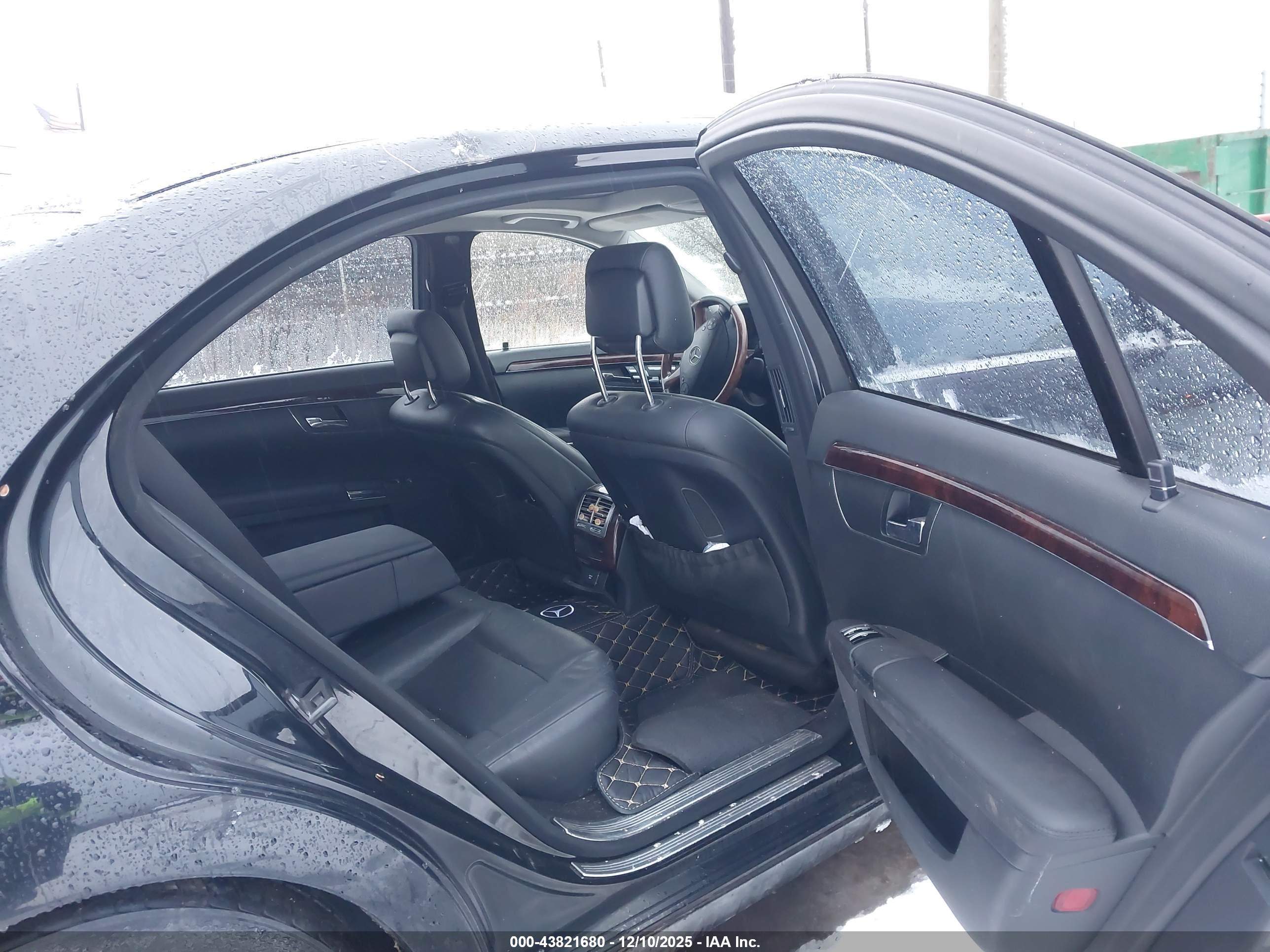 MERCEDES-BENZ S image 8
