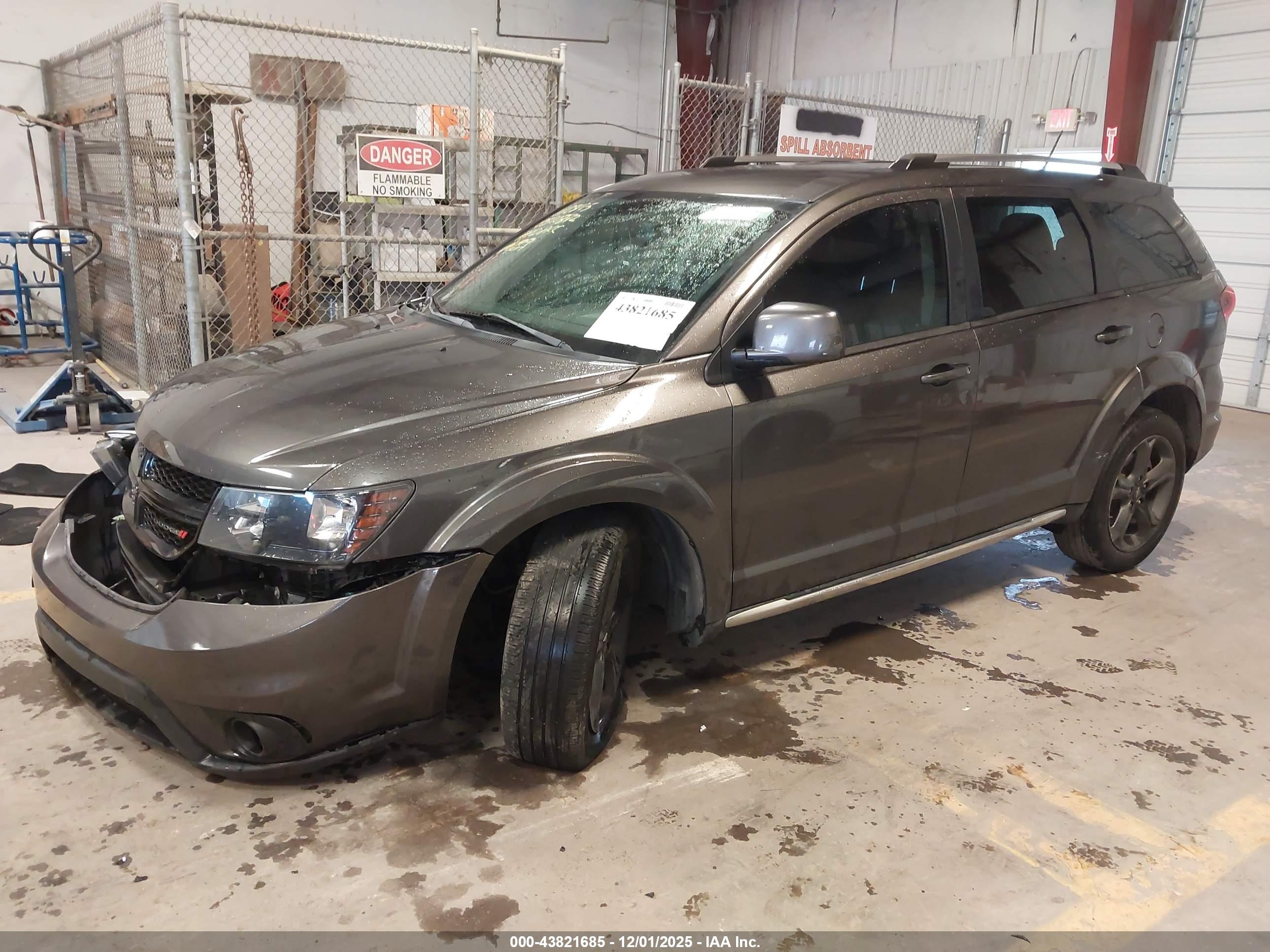 DODGE JOURNEY image 2