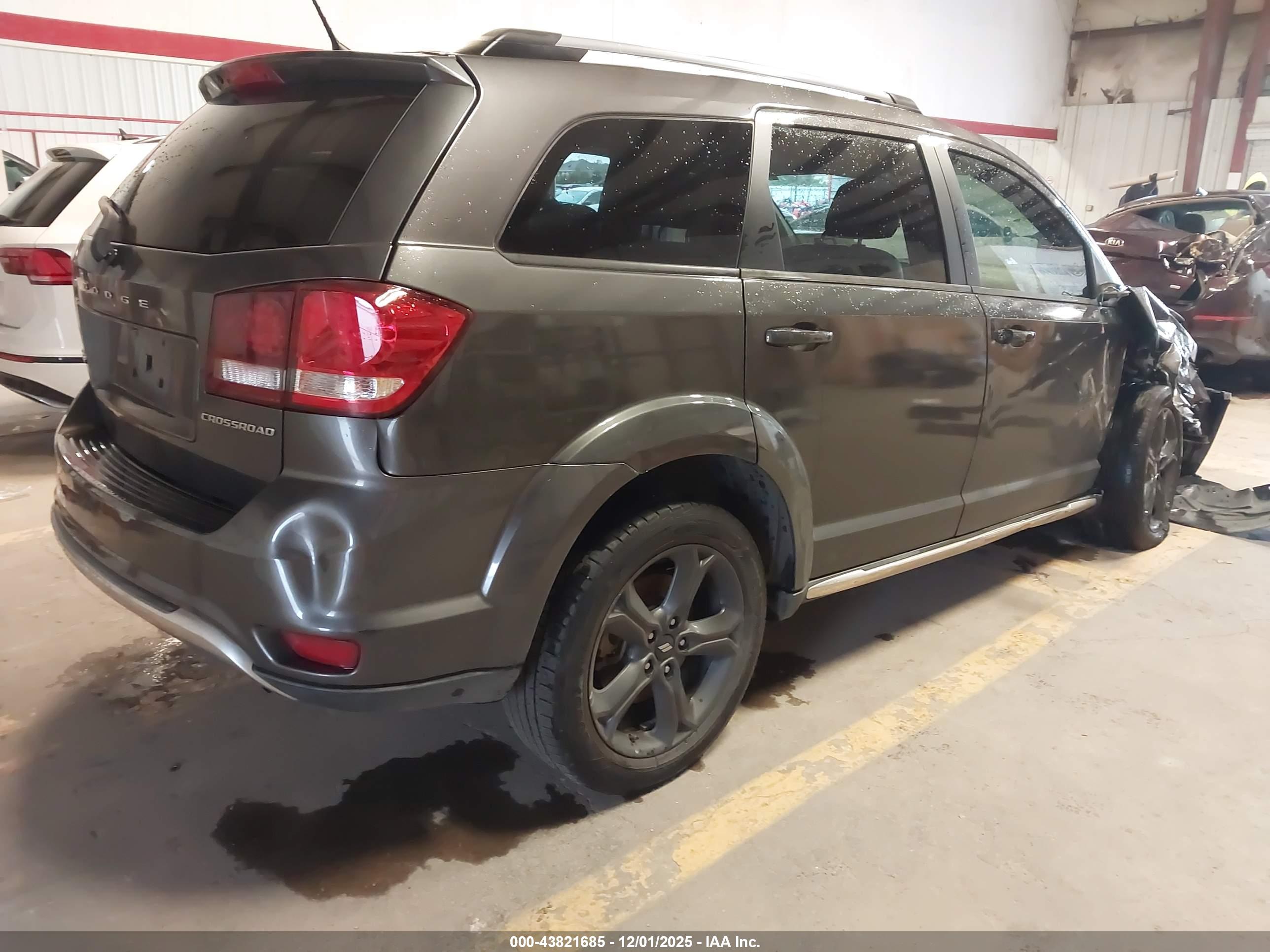DODGE JOURNEY image 4