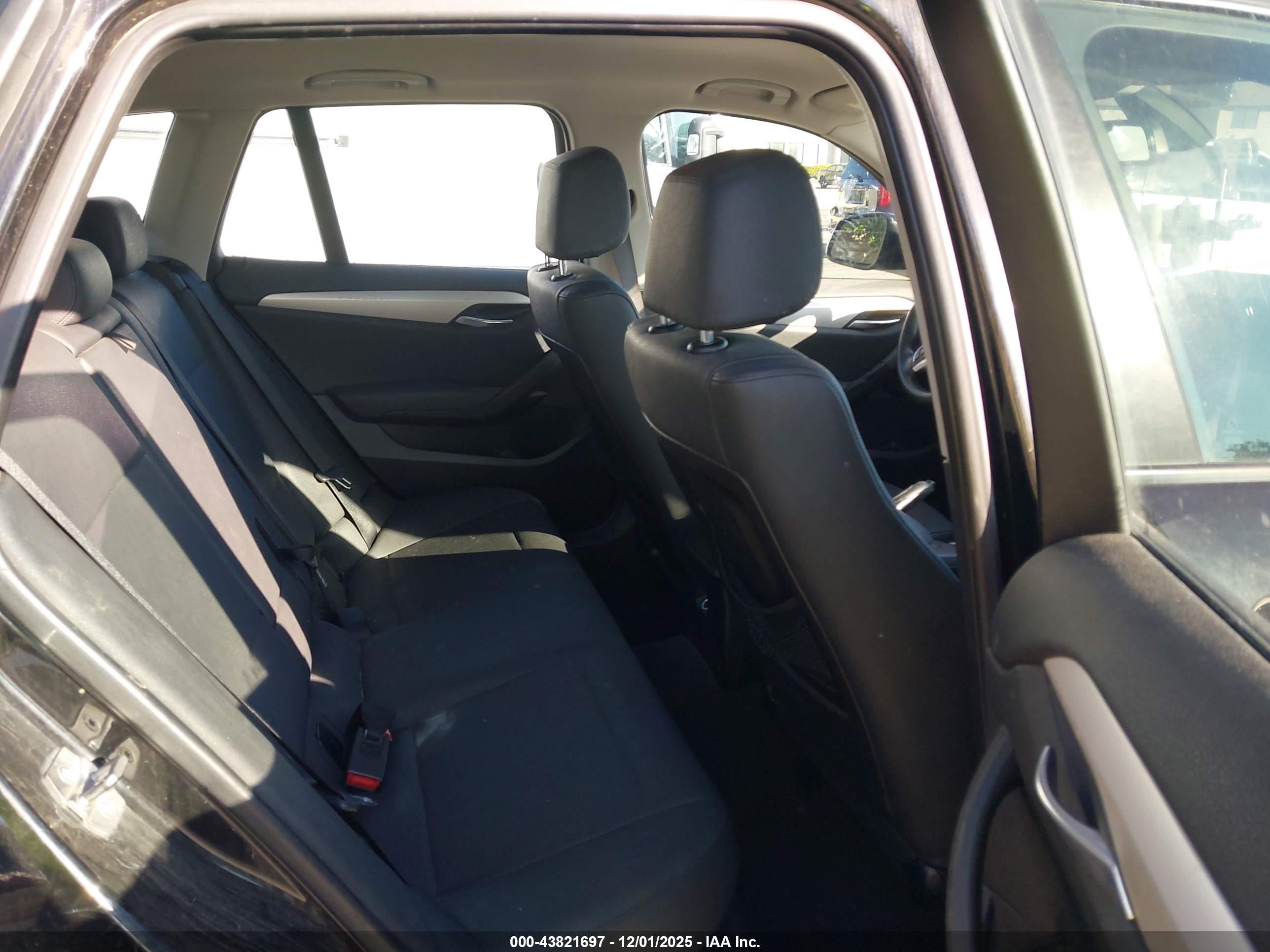 BMW X1 image 8