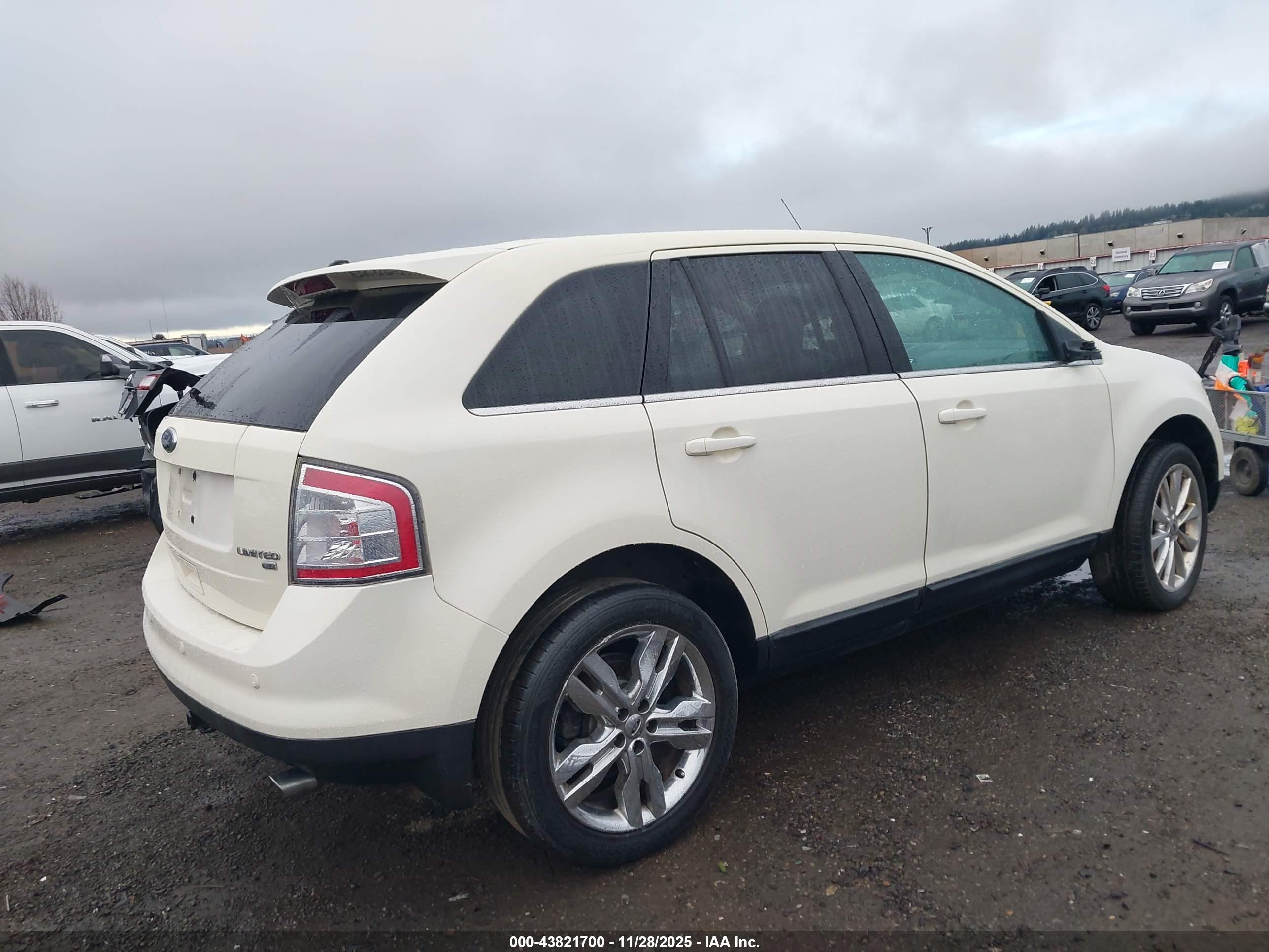 FORD EDGE image 4