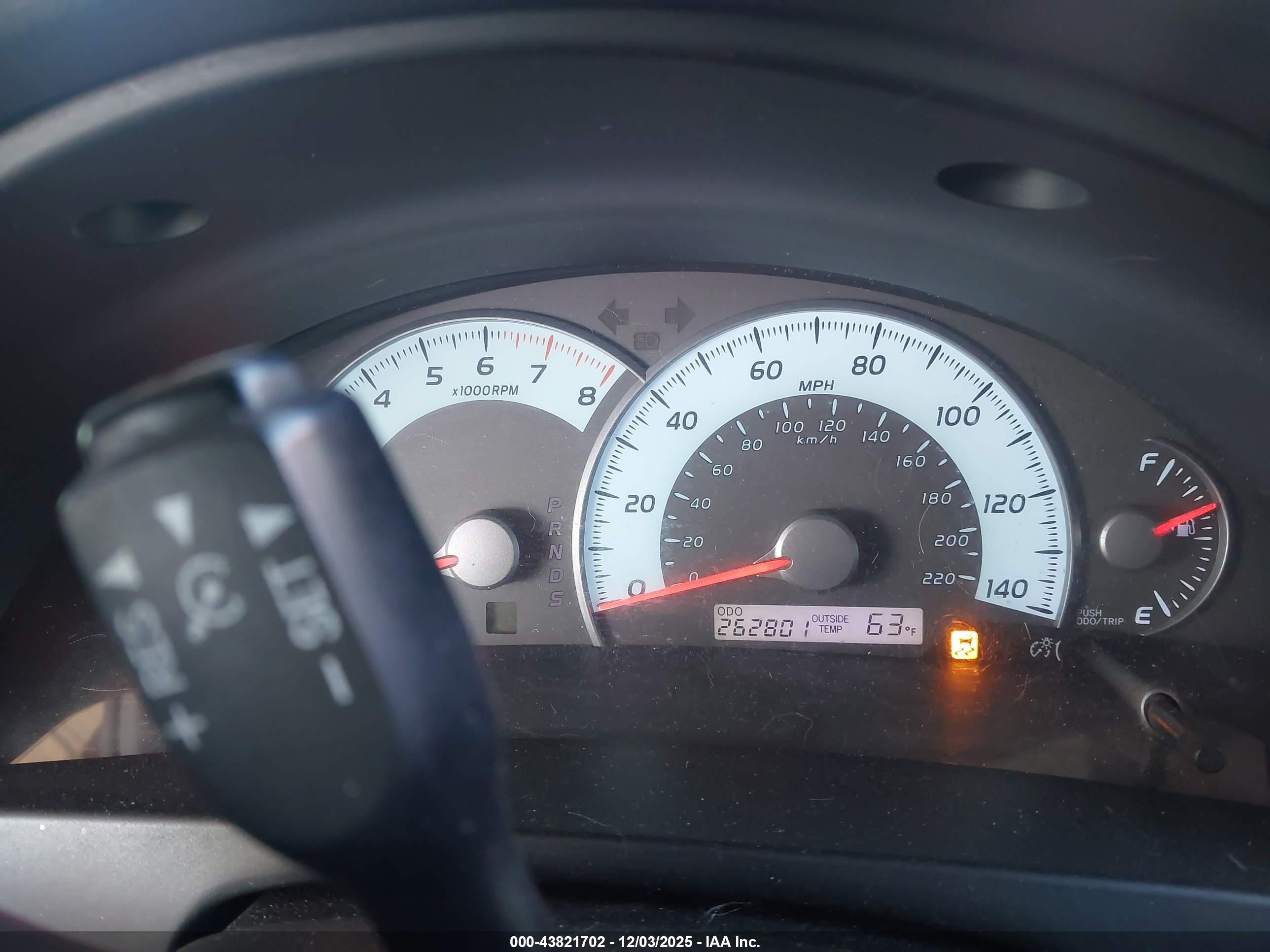 TOYOTA CAMRY image 7