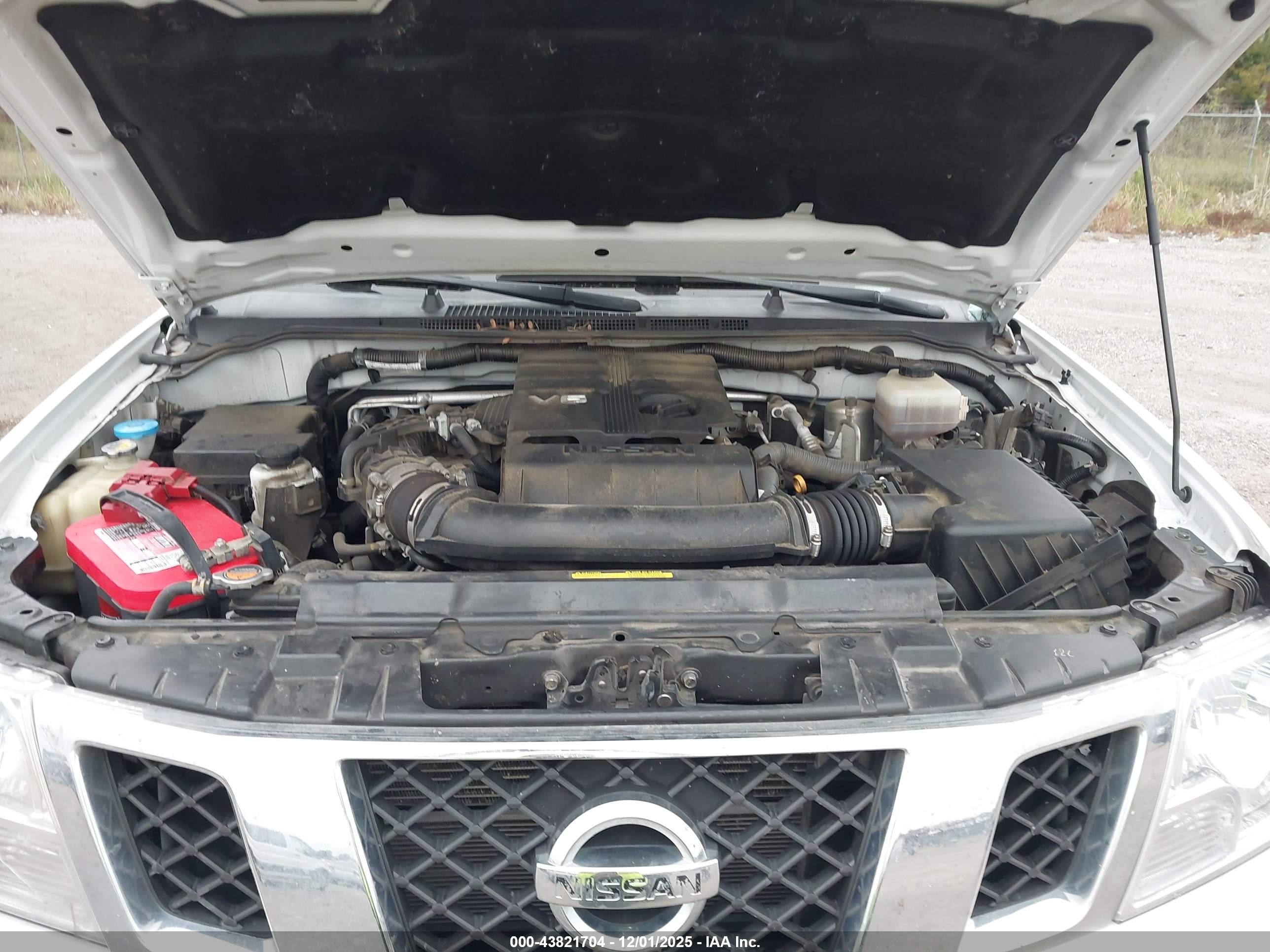 NISSAN FRONTIER image 10