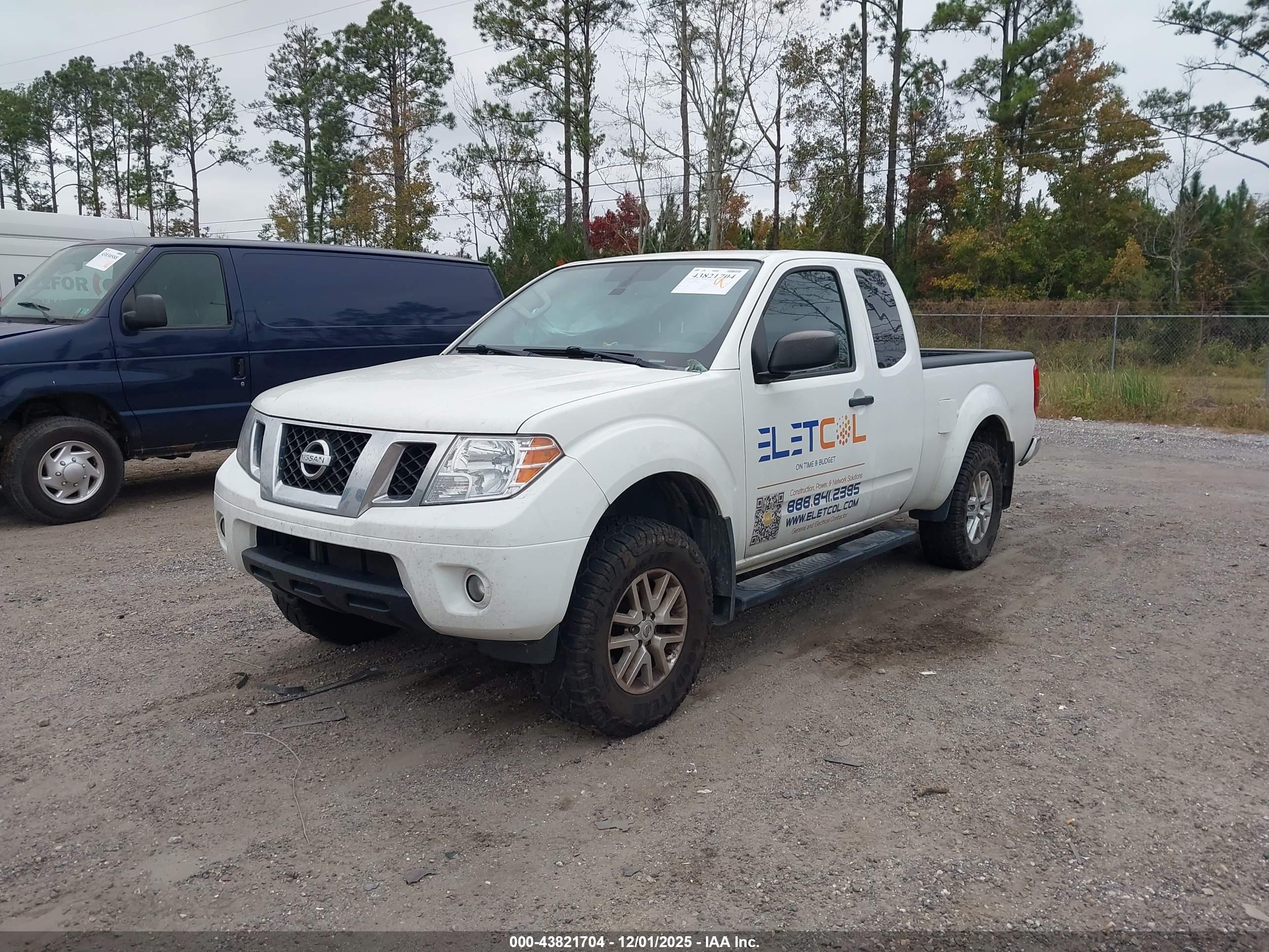 NISSAN FRONTIER image 2