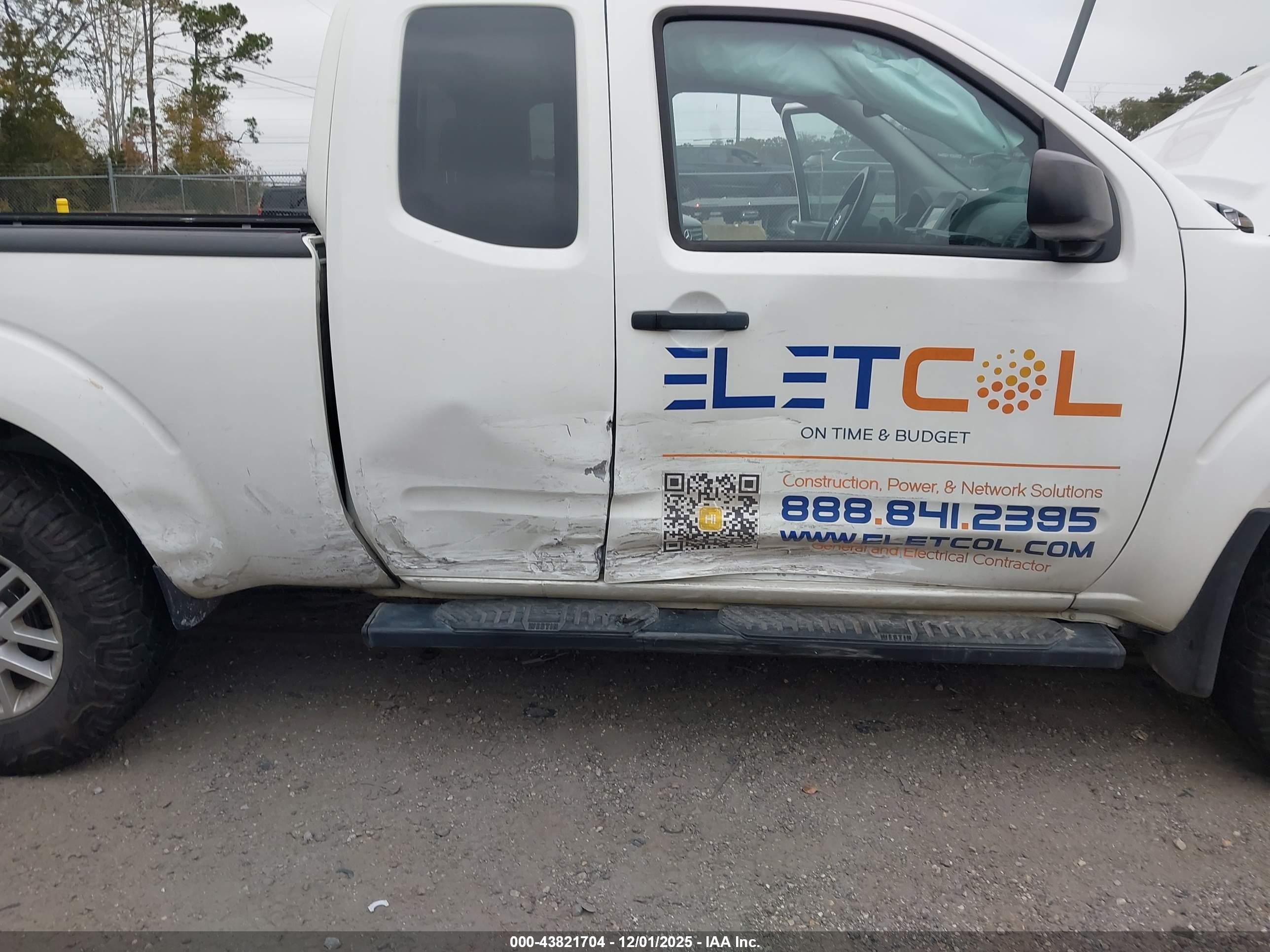 NISSAN FRONTIER image 6