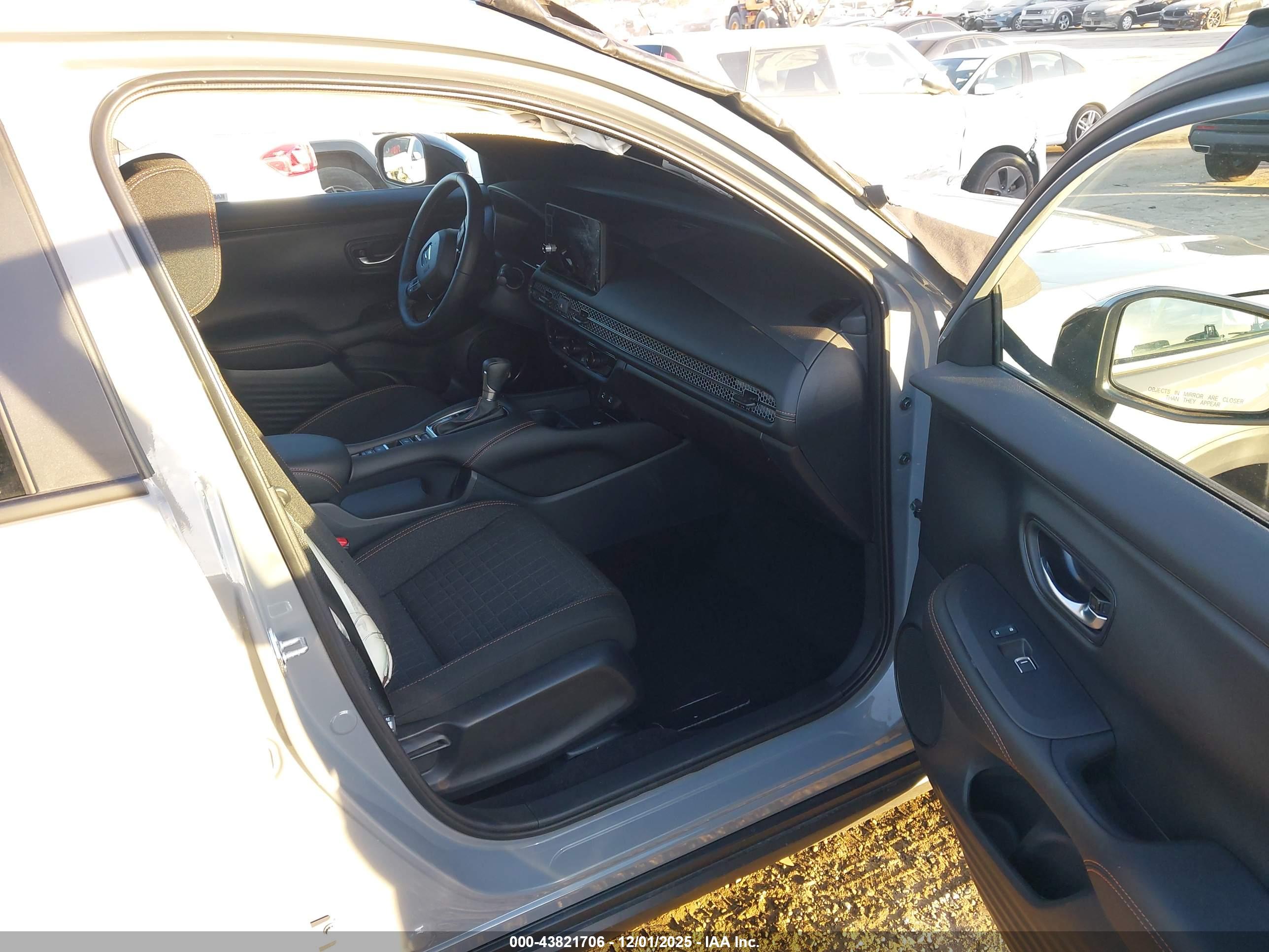 HONDA HR-V image 5