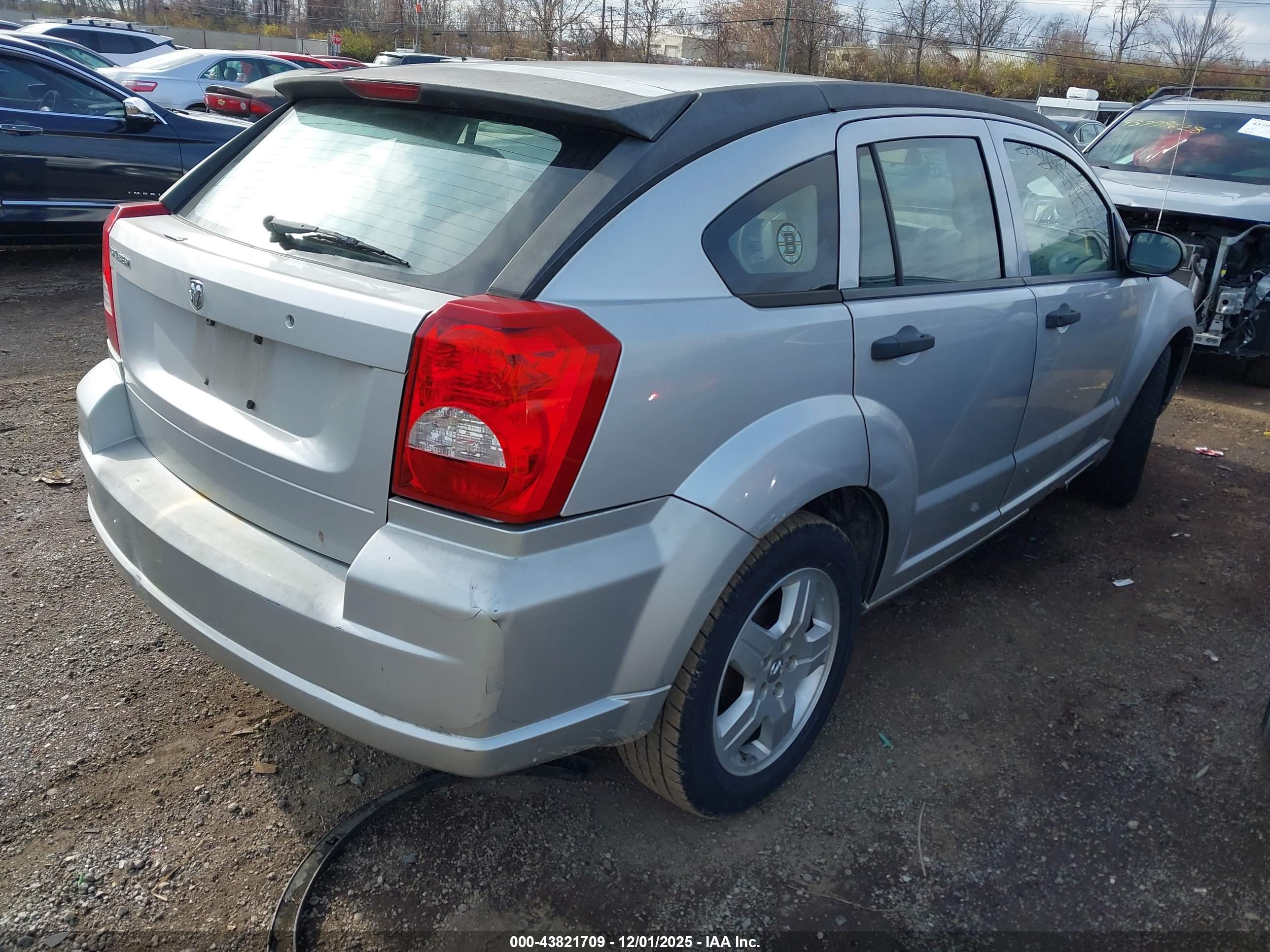 DODGE CALIBER image 4
