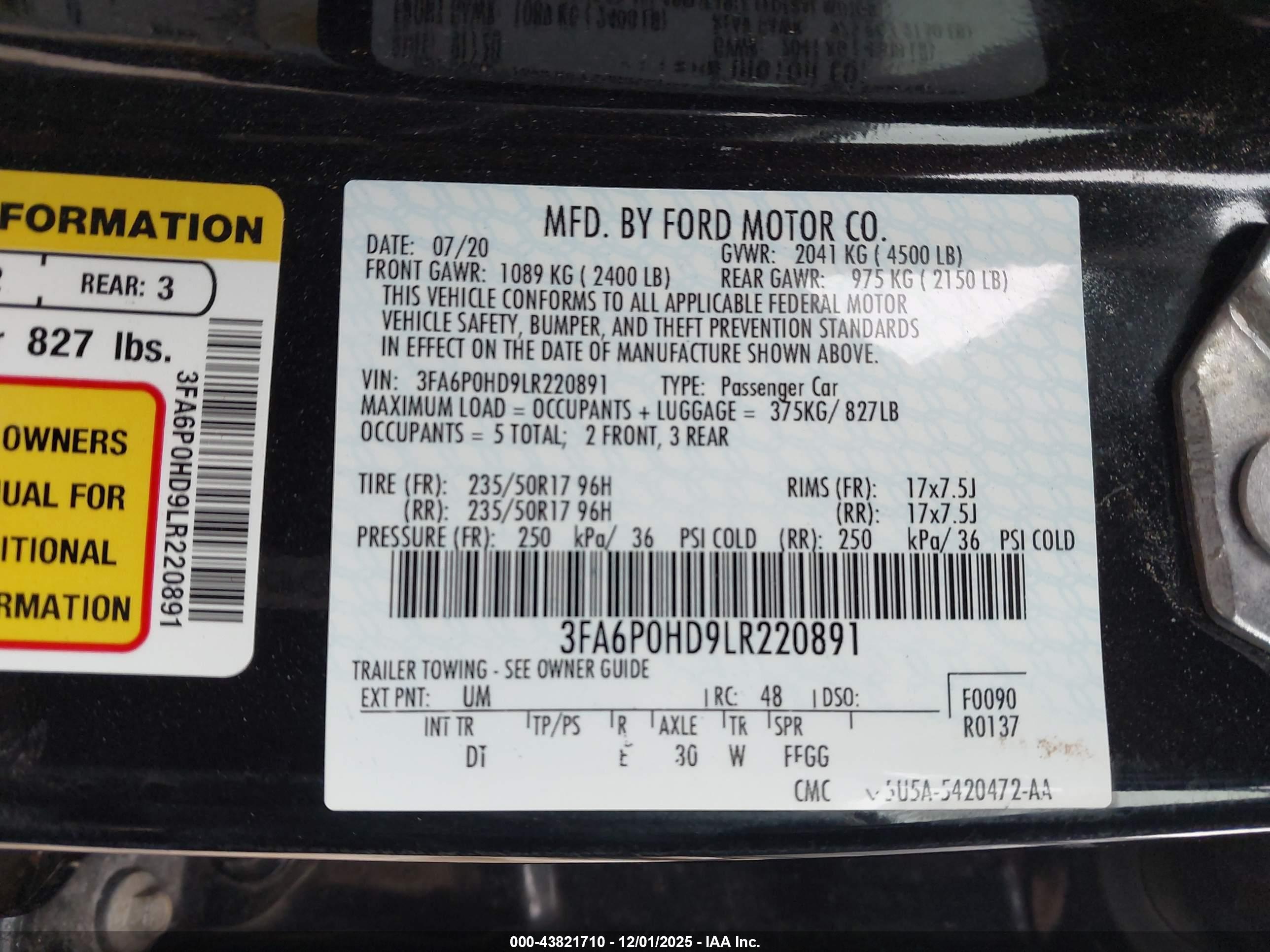 FORD FUSION image 9