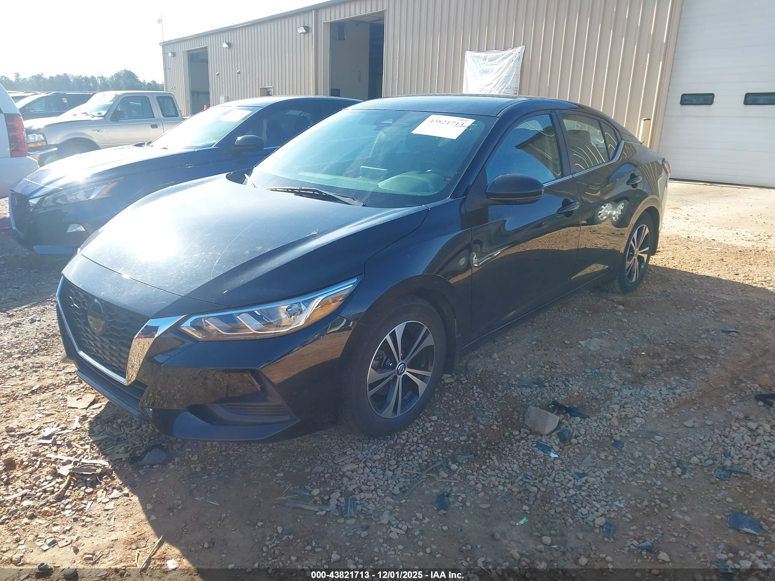 NISSAN SENTRA image 2