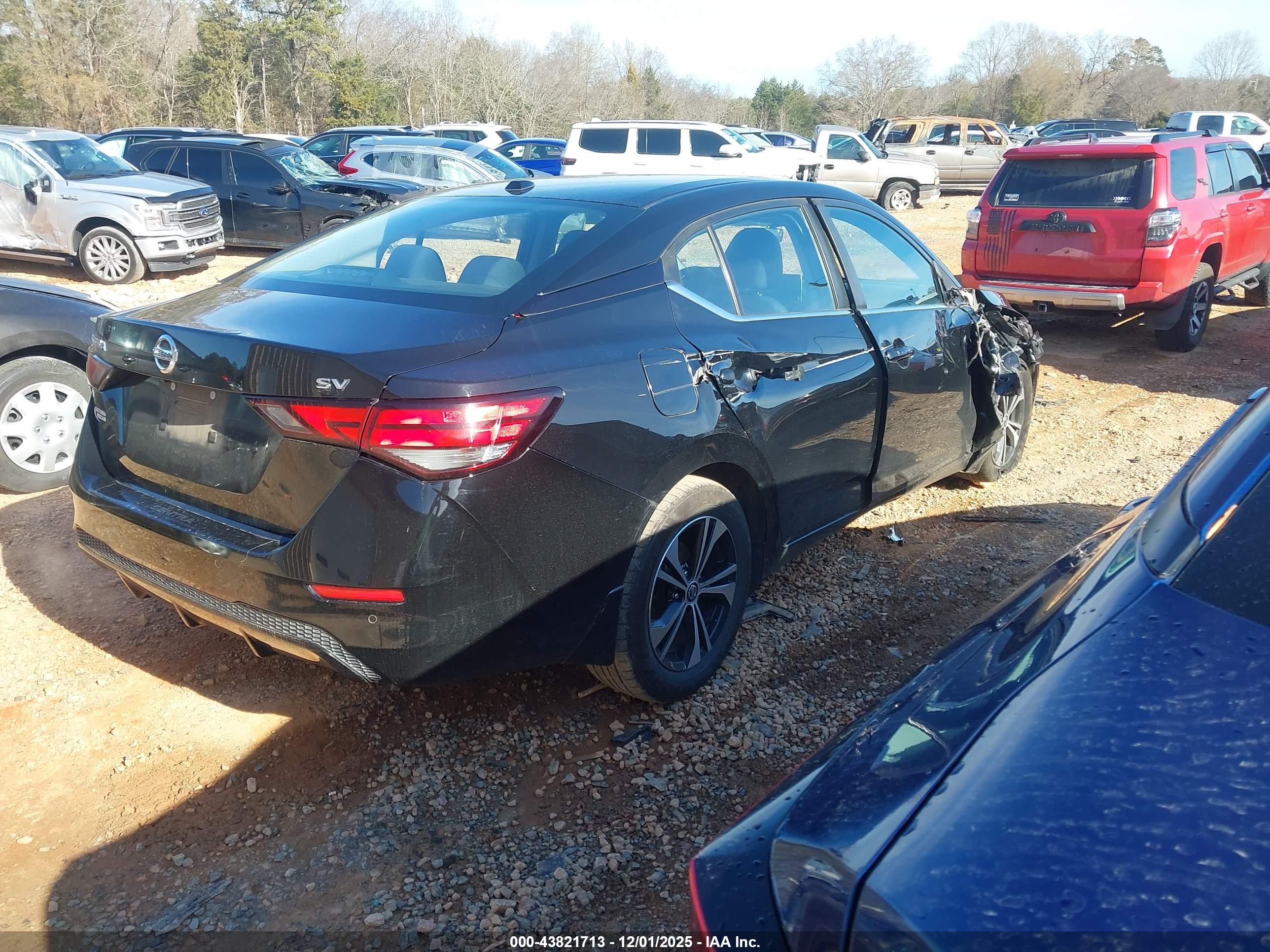 NISSAN SENTRA image 4