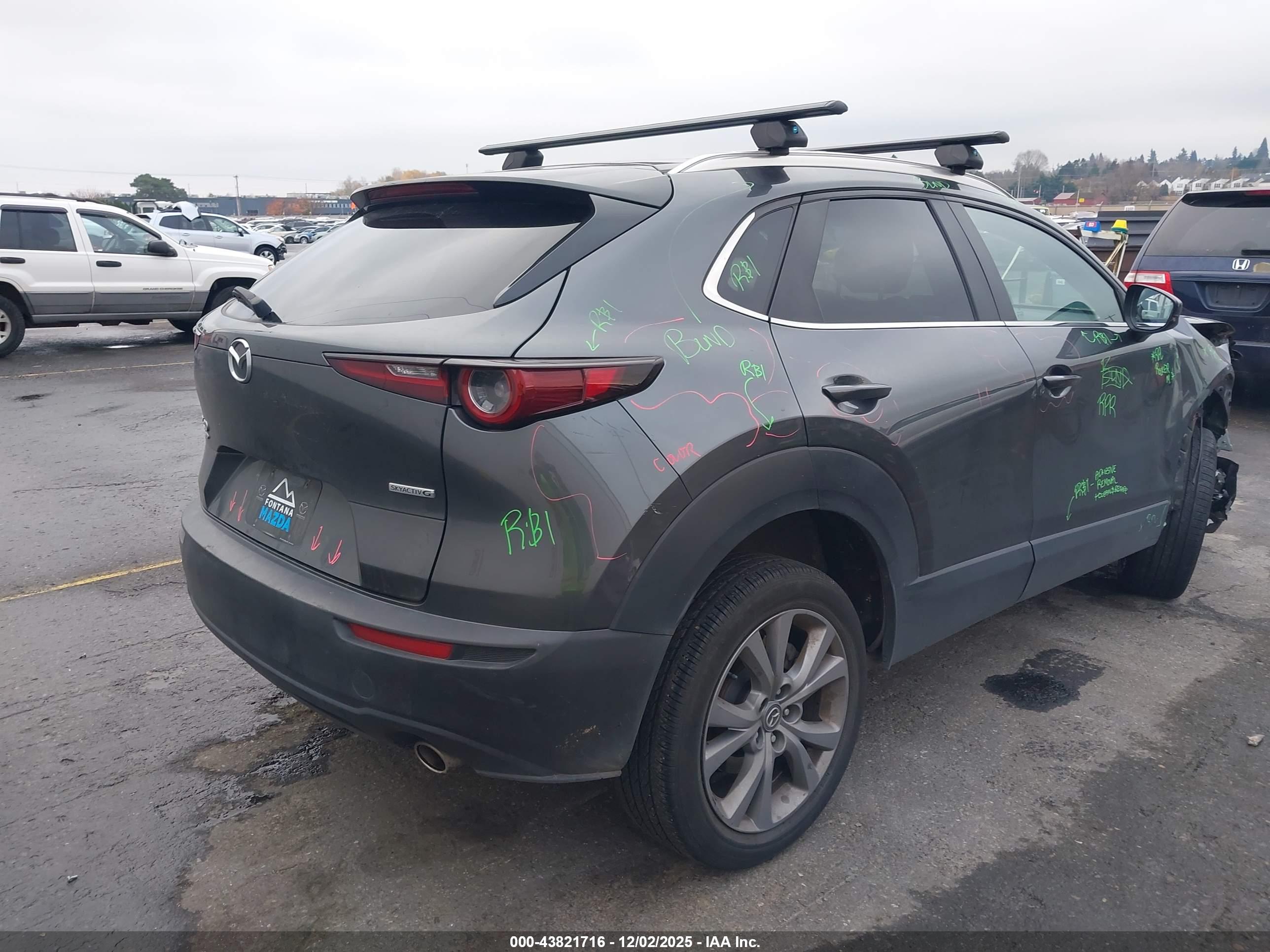 MAZDA CX-30 image 4