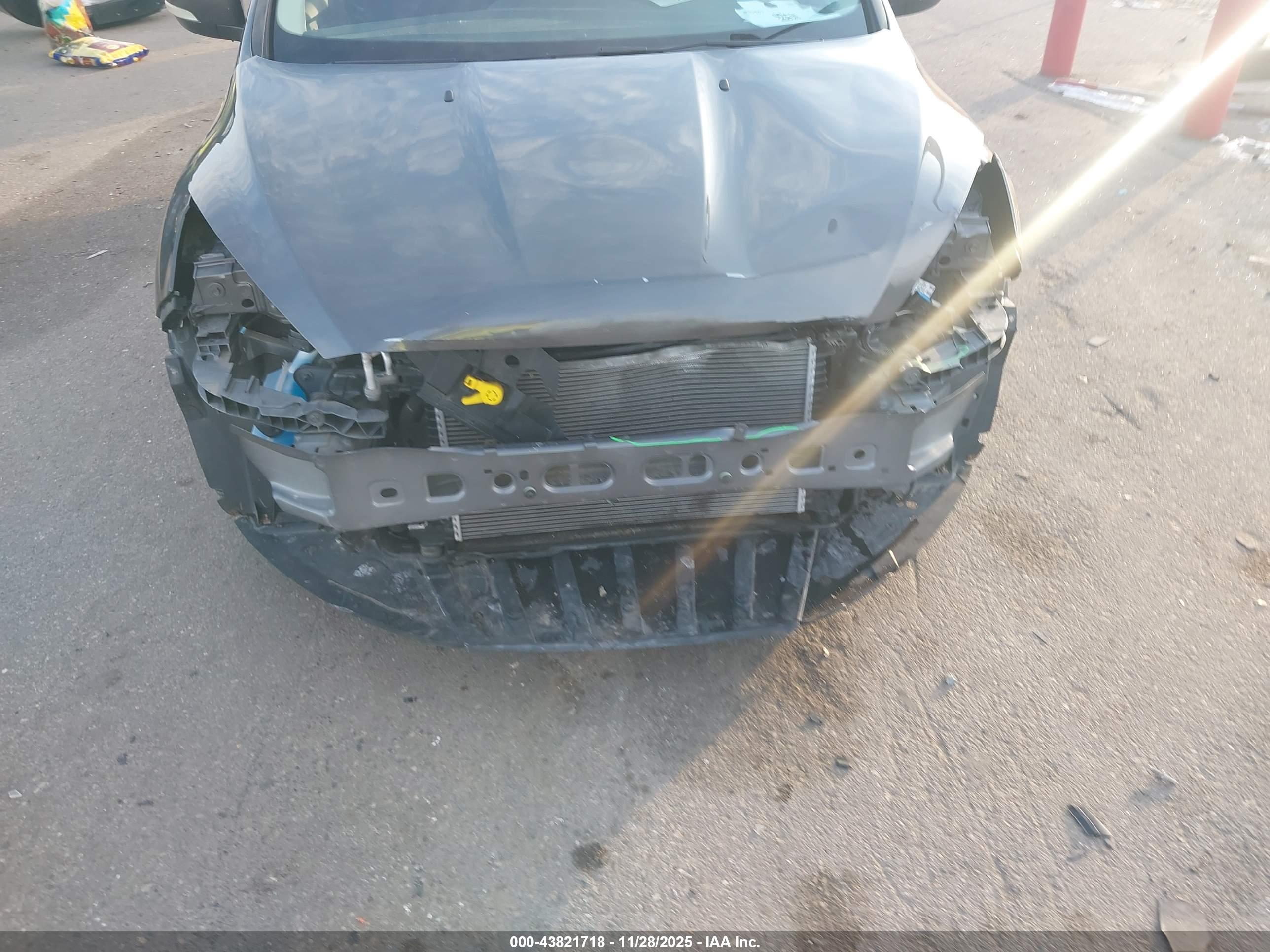 FORD FOCUS image 6
