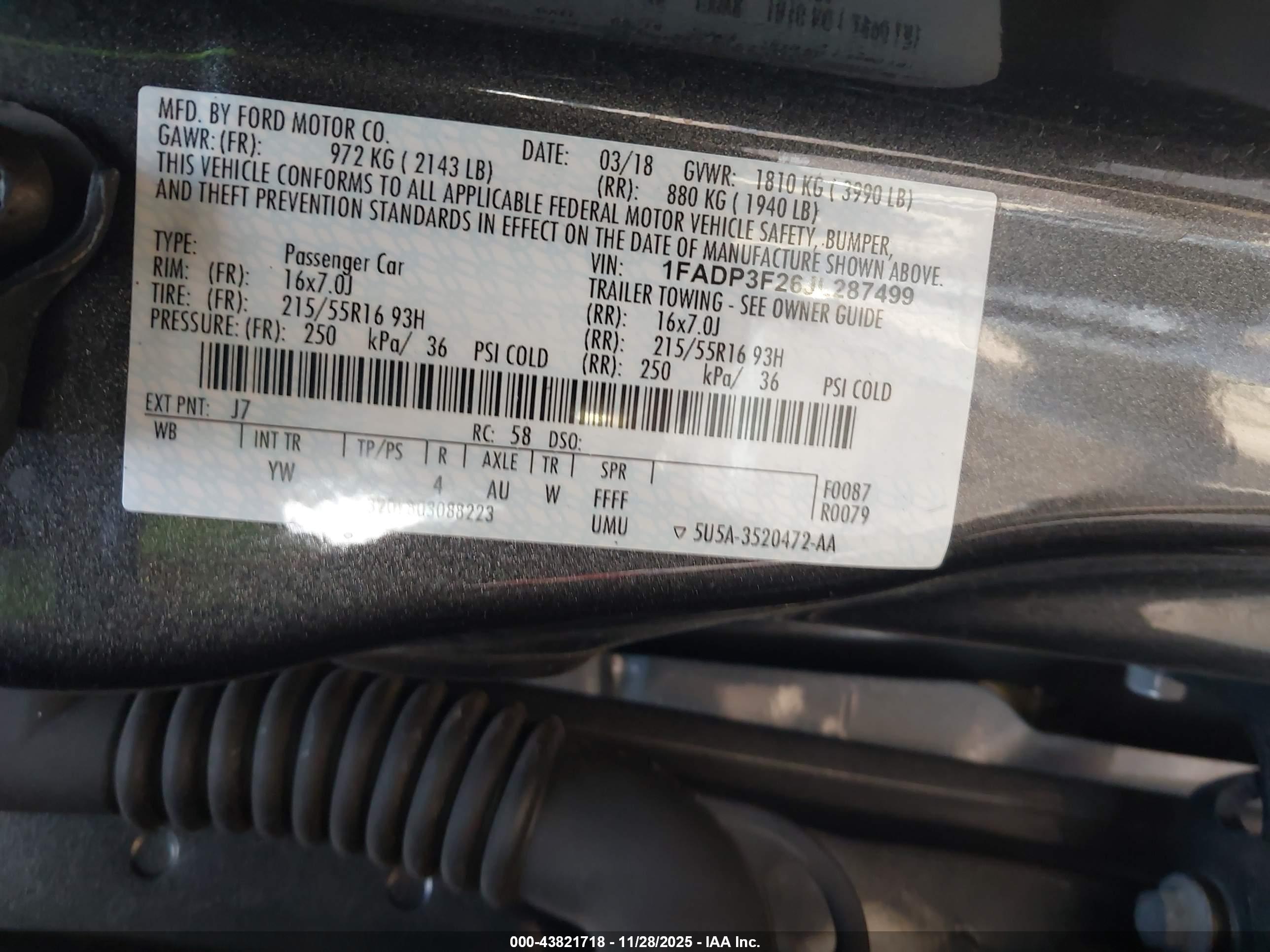 FORD FOCUS image 9