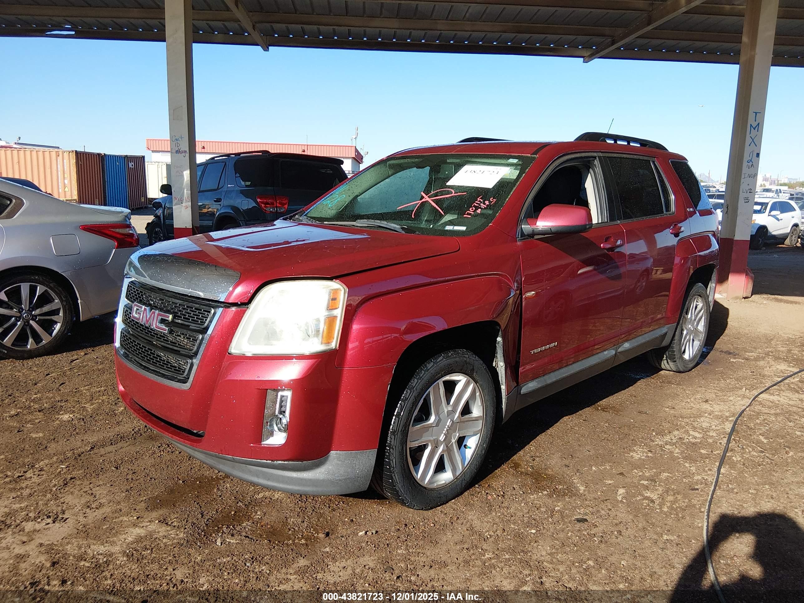 GMC TERRAIN image 2