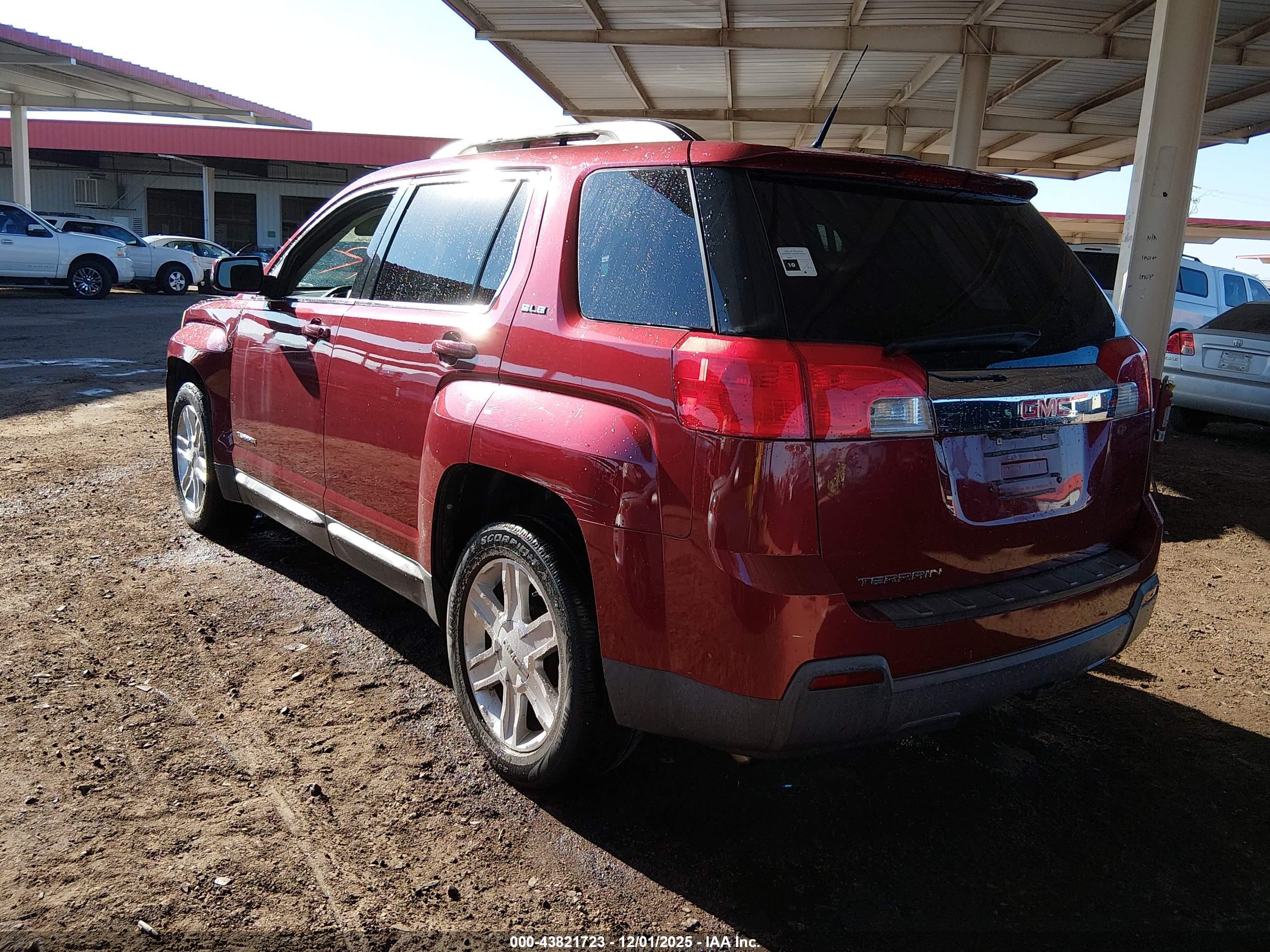 GMC TERRAIN image 3