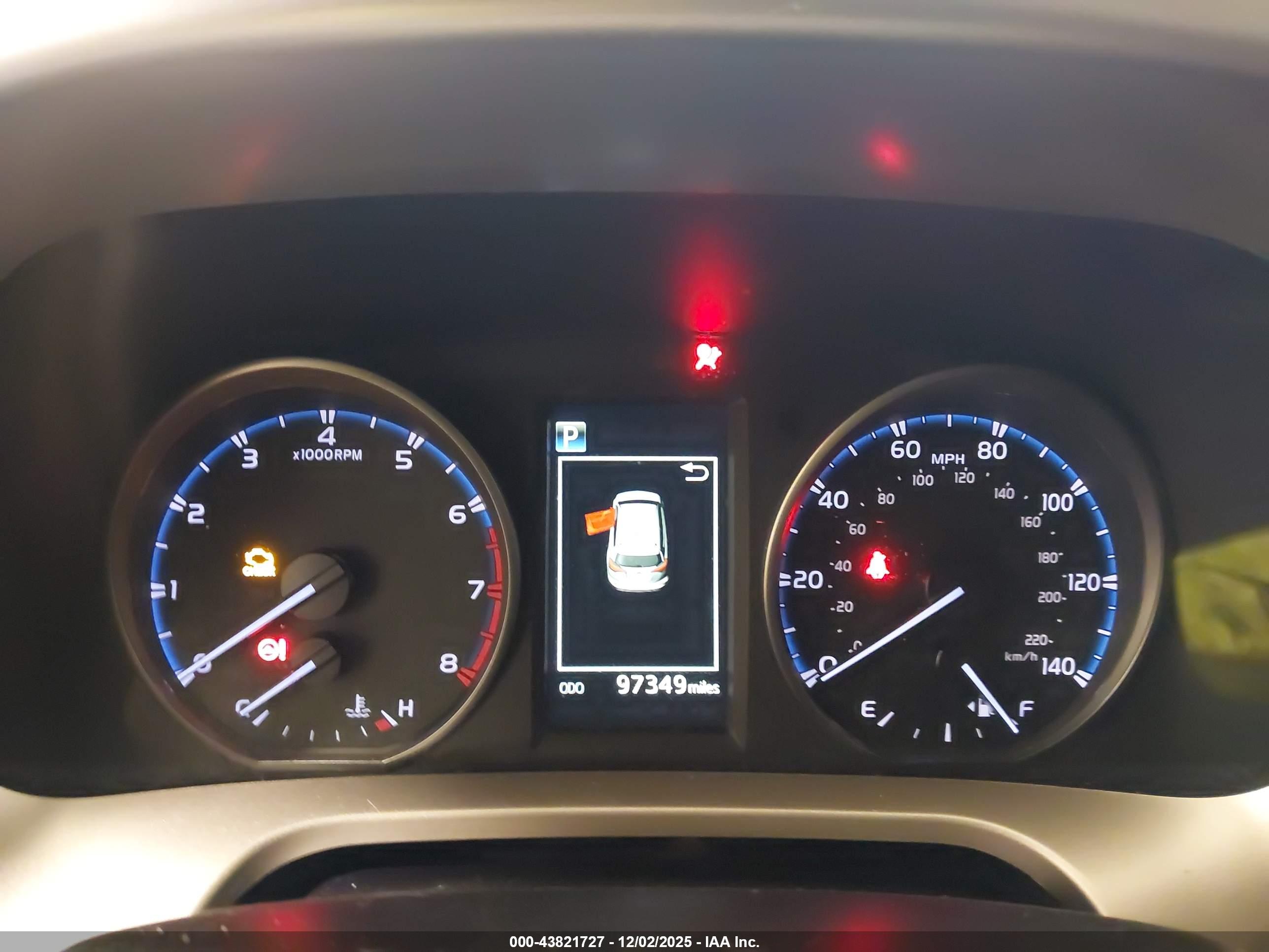 TOYOTA RAV4 image 7