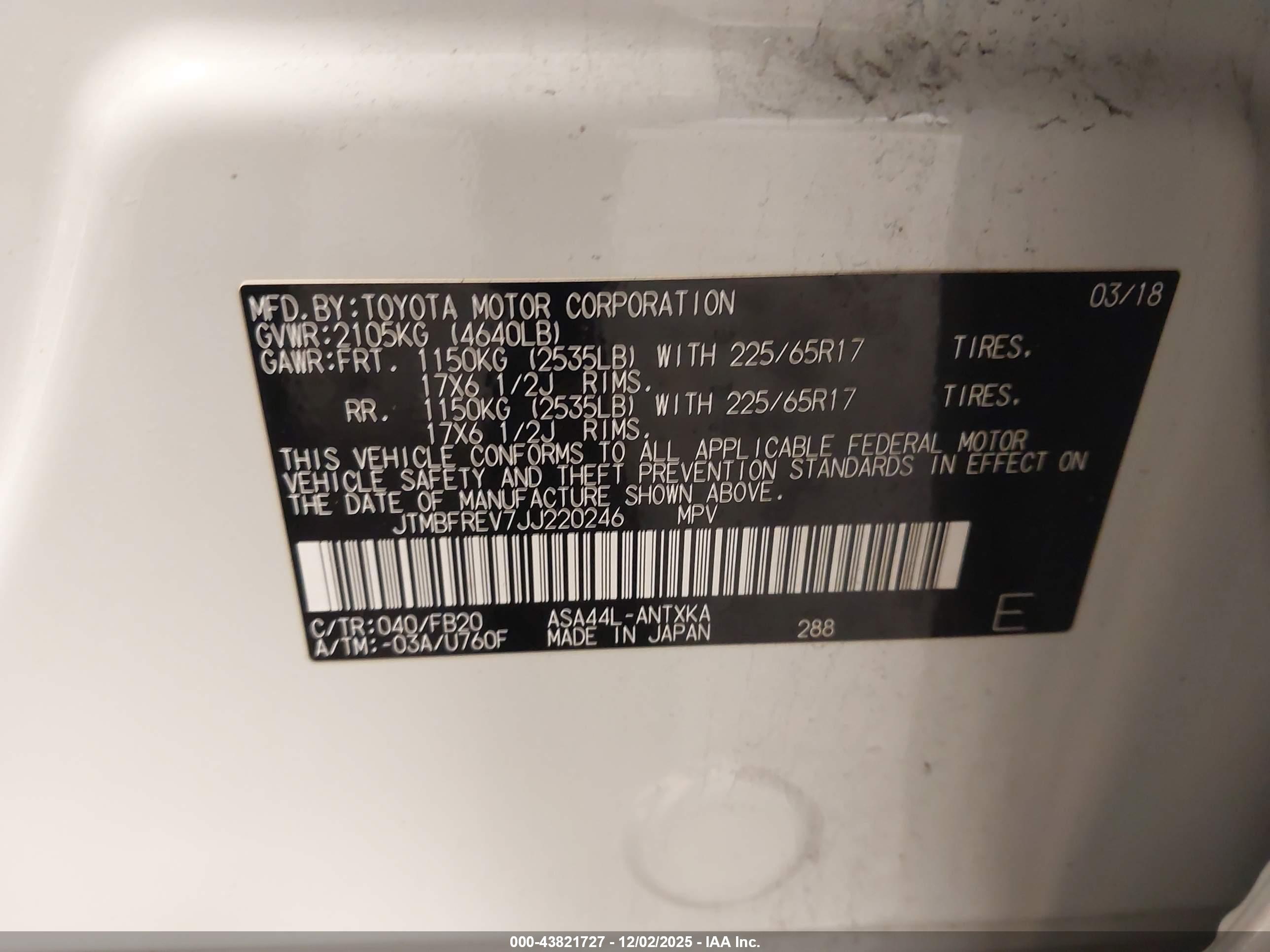 TOYOTA RAV4 image 9