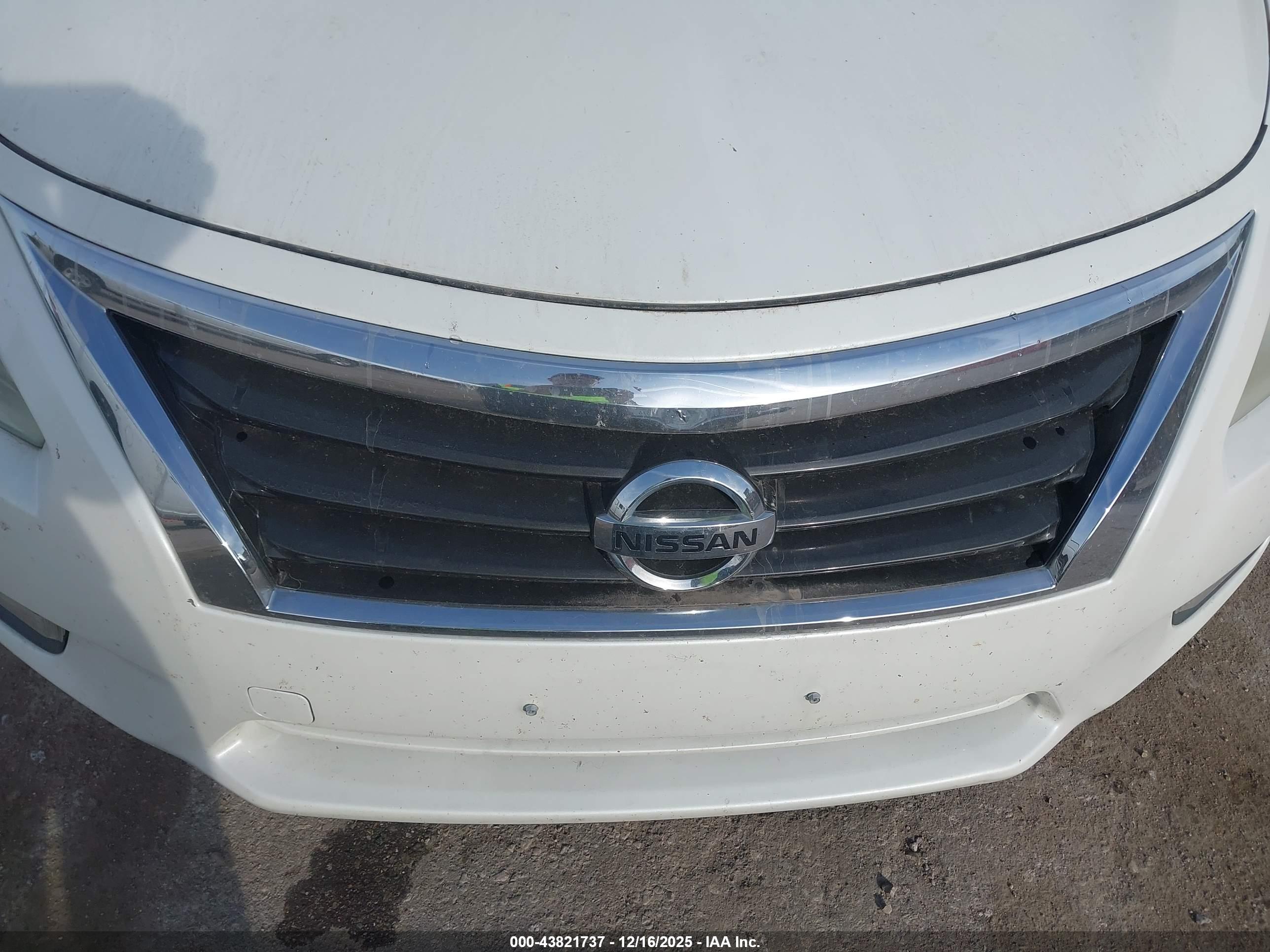 NISSAN ALTIMA image 6