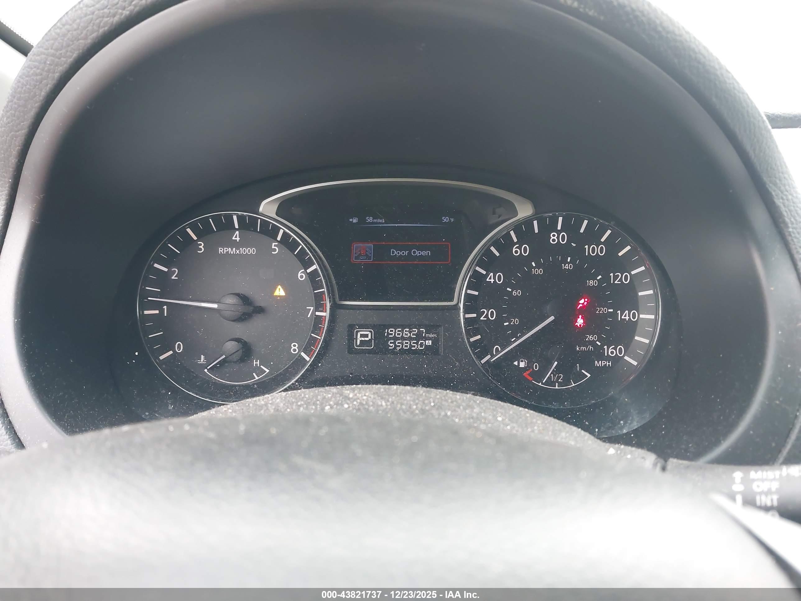 NISSAN ALTIMA image 7