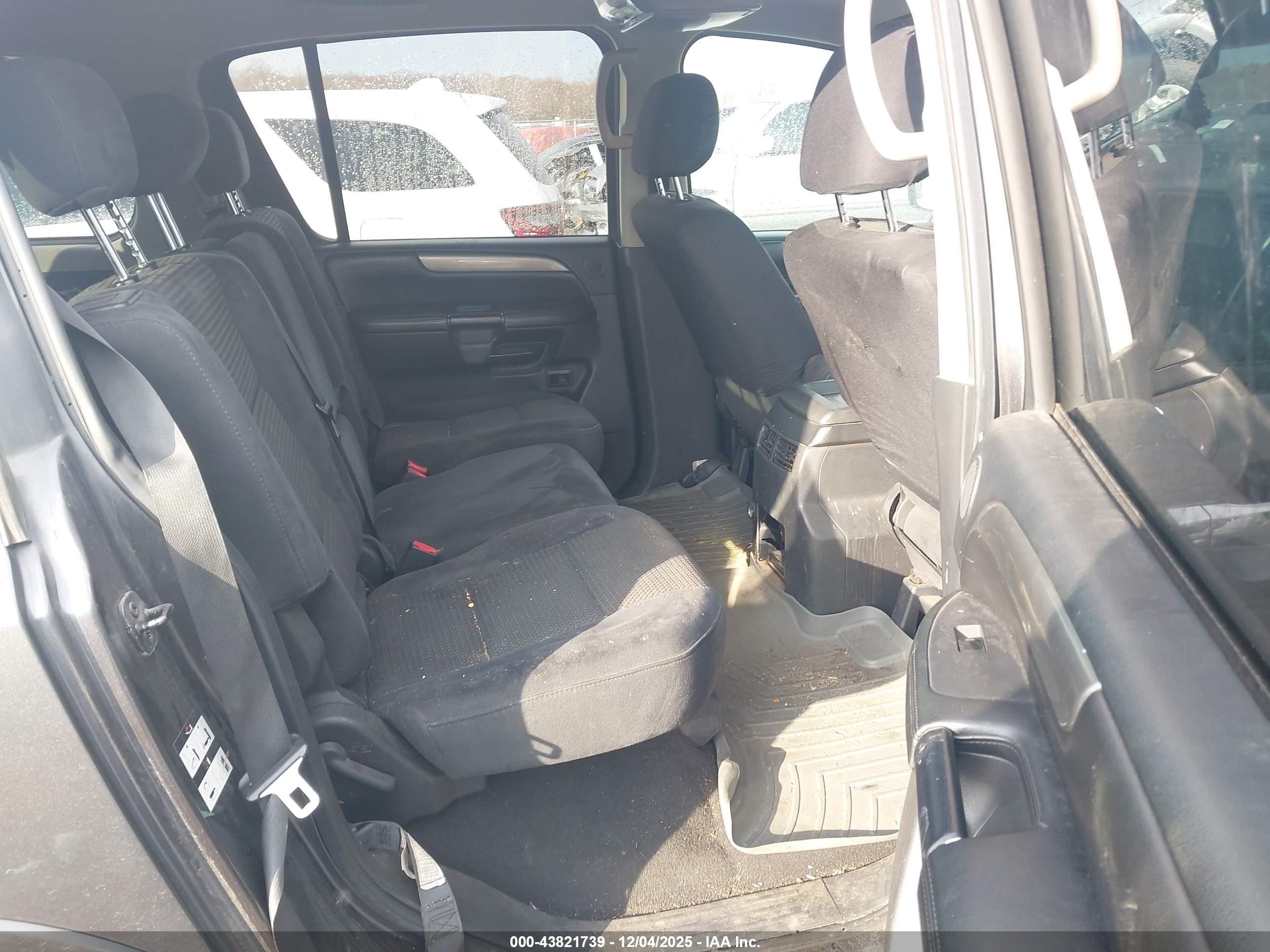 NISSAN ARMADA image 8