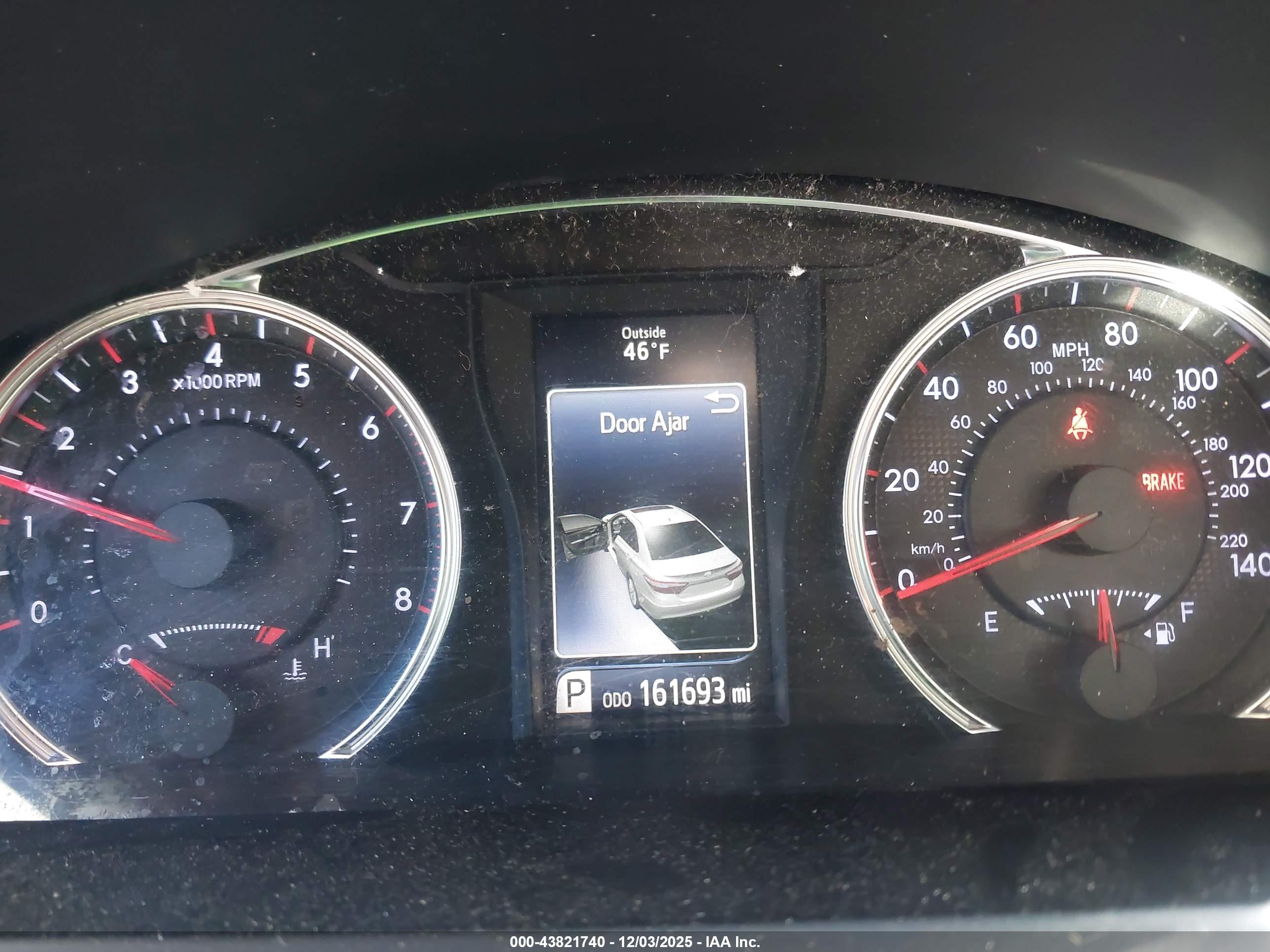 TOYOTA CAMRY image 7