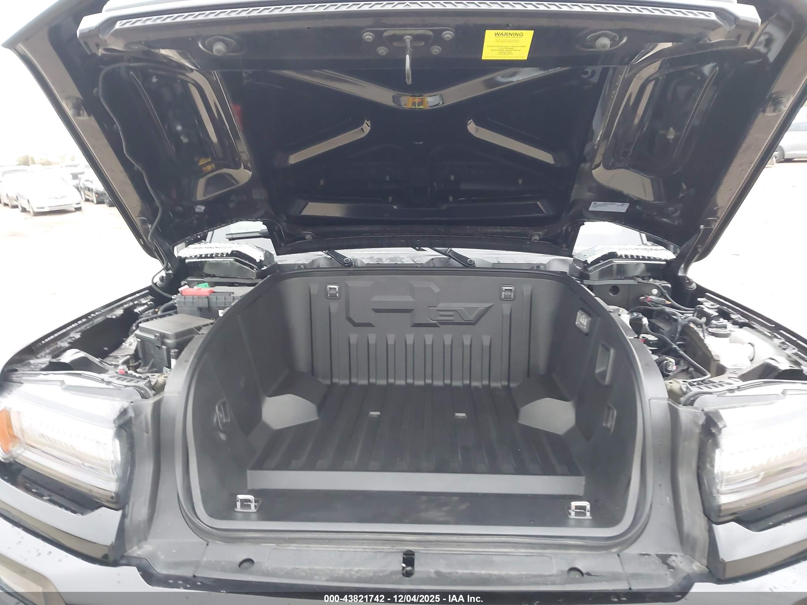 GMC HUMMER image 10